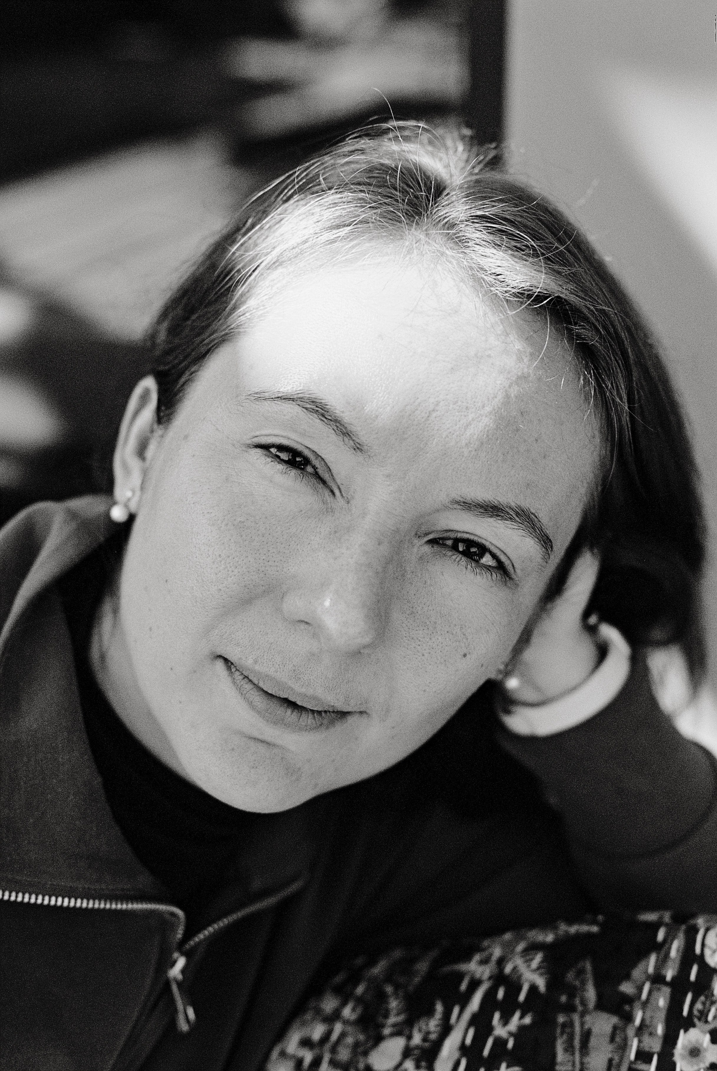 Portraits / b&w. Katya Zimina, film photographer based in Lisbon, Portugal