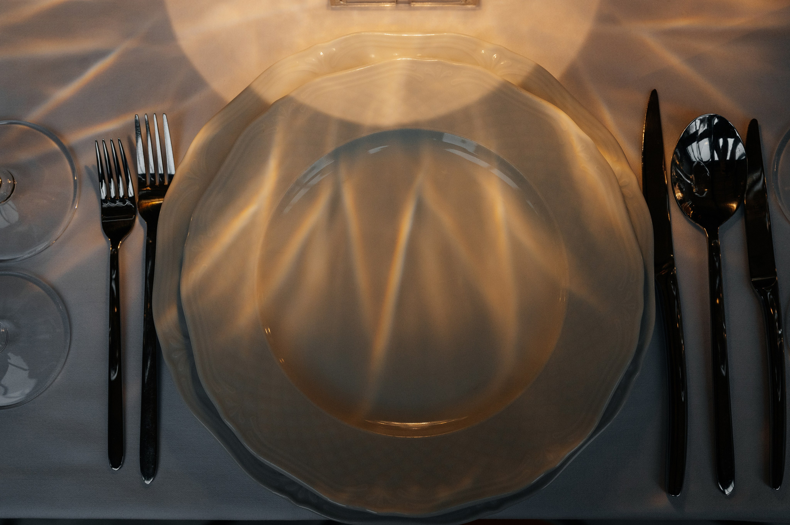 Невероятно атмосферный семейный ужин. Wedding photographer in Moscow and around the world Andrey Medvednikov