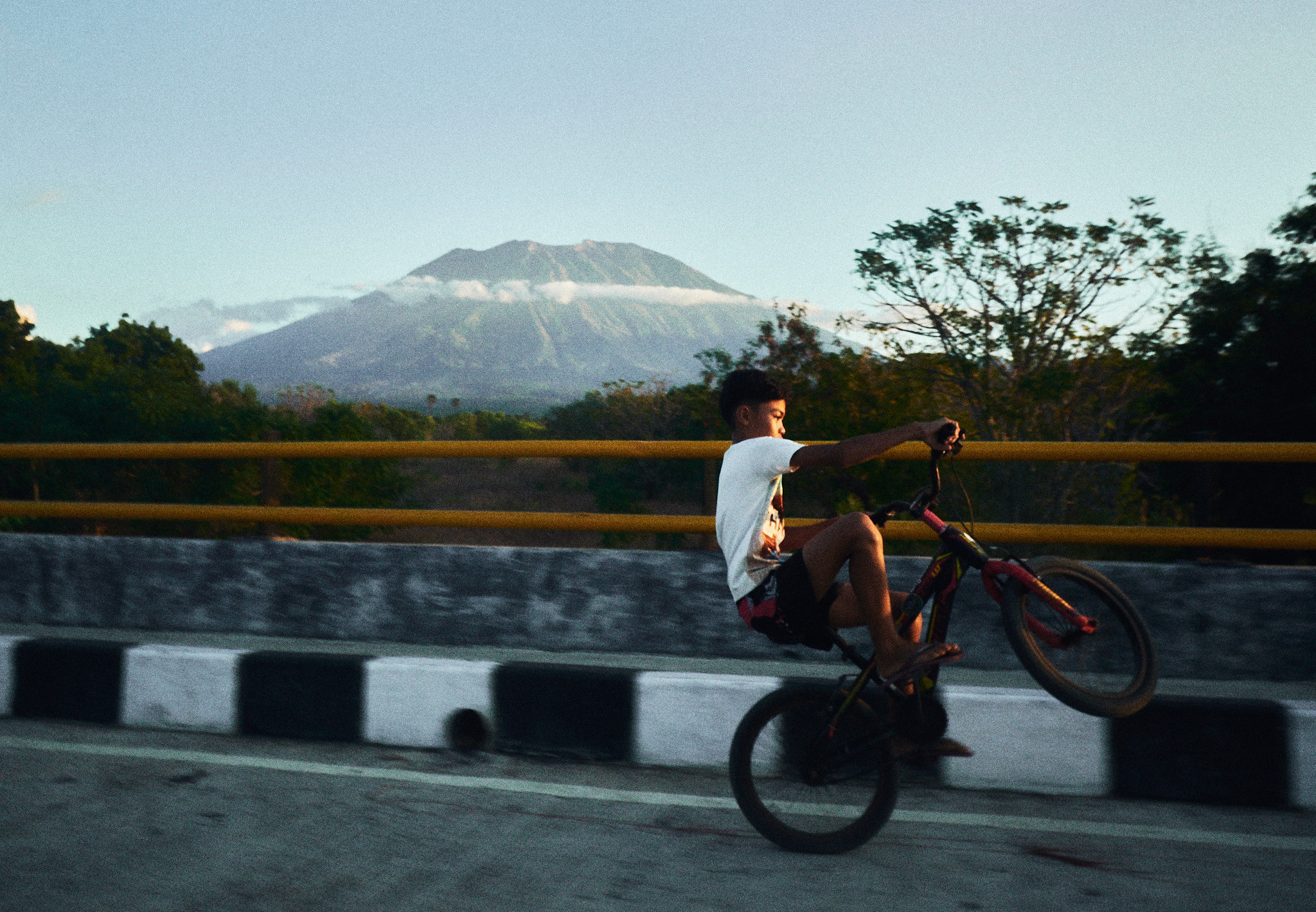 Balisvetka. See the moment and catche. commercial and reportage