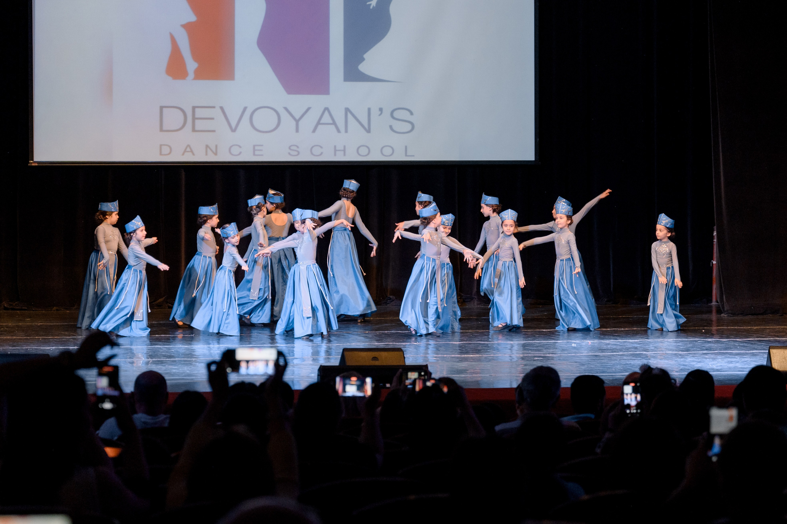 Театр. Главная