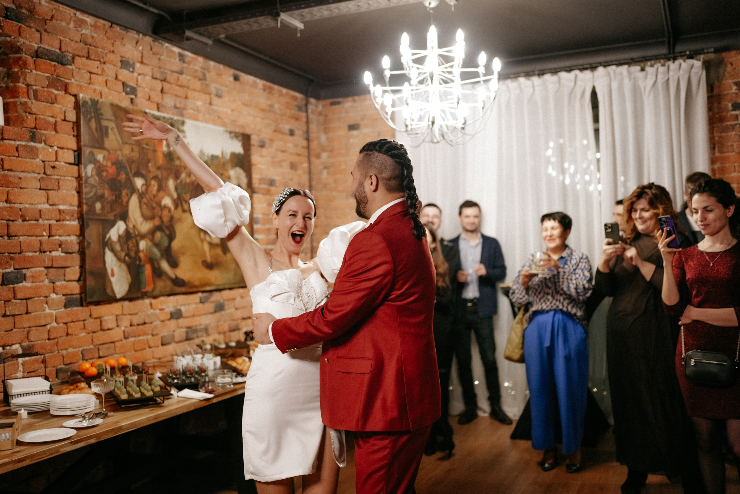 Ирина и Денис, Екатеринбург, репортаж. Фотограф Перевозкина Анна