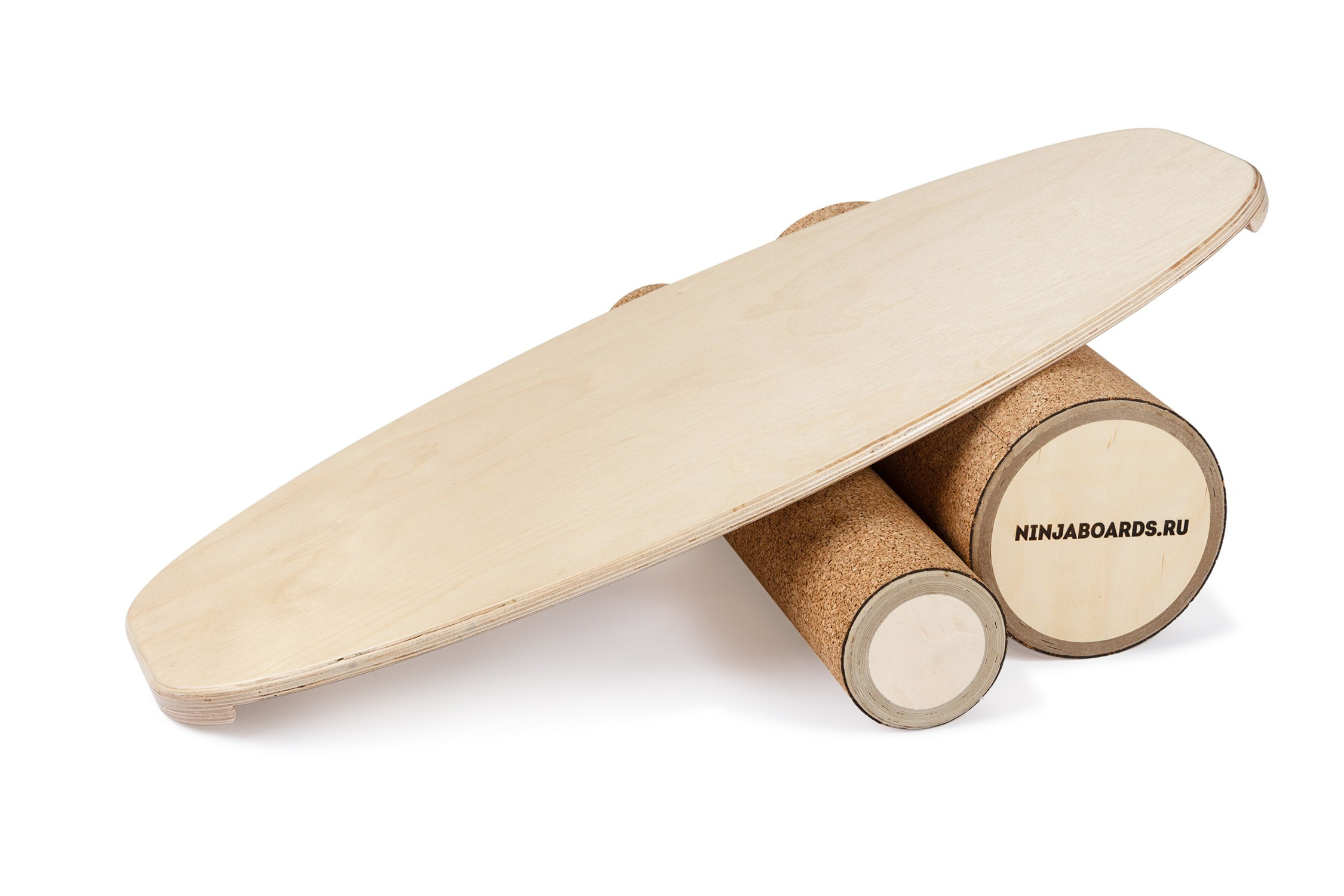 Предметный фотограф в Санкт-Петербурге. Студийная фотосессия для рекламы. Фото для маркетплейс. Профессиональный фотограф Сергей Пушкин. Фотосъёмка на белом фоне СПб. Фотограф обтравок. Фотосъемка для сайта и каталога. Фото спорттоваров. Балансборд.