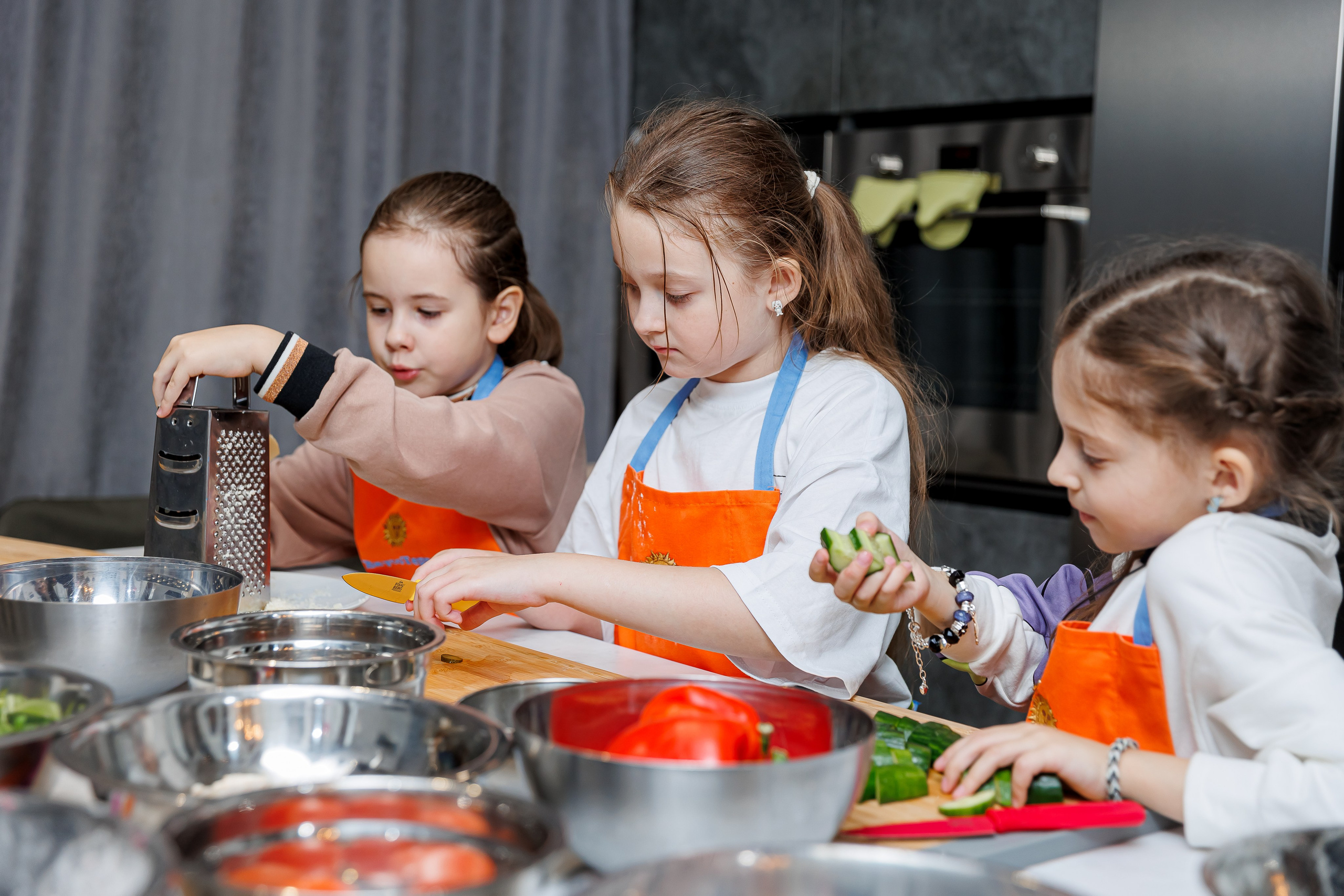 День рождения Насти «Венсдэй во Вкусотеррии». Семейный и детский фотограф Комина Елена, Власиха, Одинцово