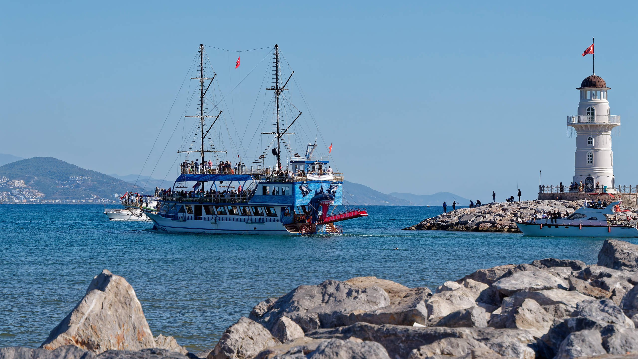 Алания 2025, порт и парк. Избранные фотографии