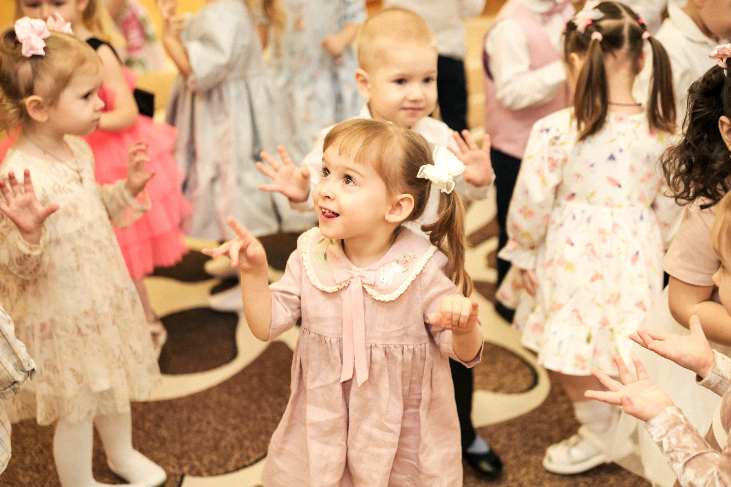 Детский садик. The EVL gallery