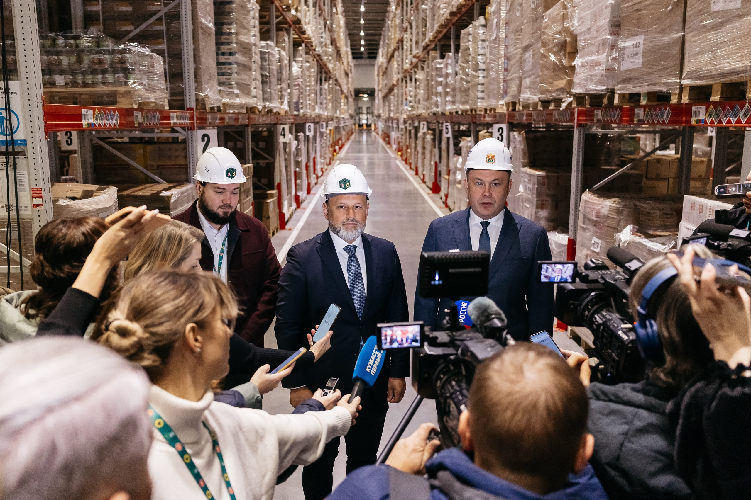 Открытие распределительного центра «Пятёрочки» и «Чижик» в городе Кемерово. Фотограф Кемерово | Сергей