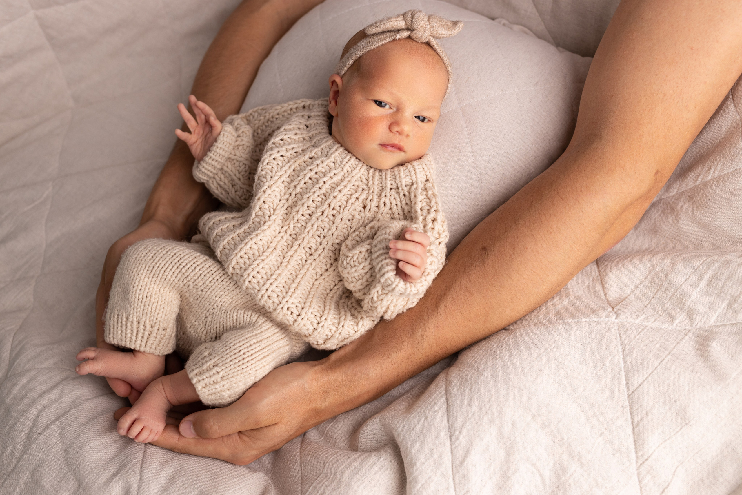 Newborn съемка в стиле Лайф. Фотограф новорожденных малышей в Омске и Омской области Эльвира Камаева