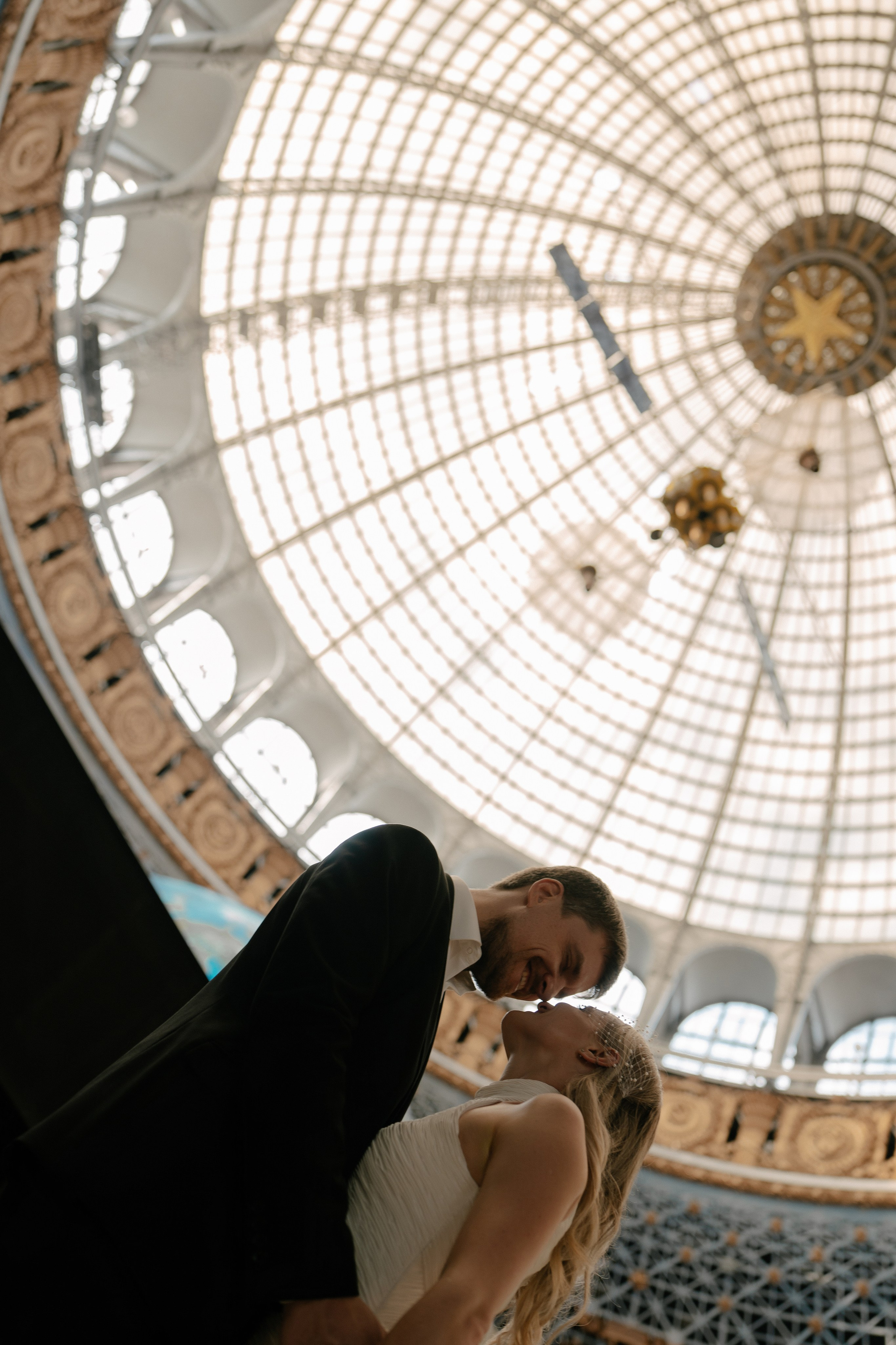 Любовь в космосе. Свадебный и семейный фотограф в Москве и Красногорске — живые кадры | Анастасия Тихонова