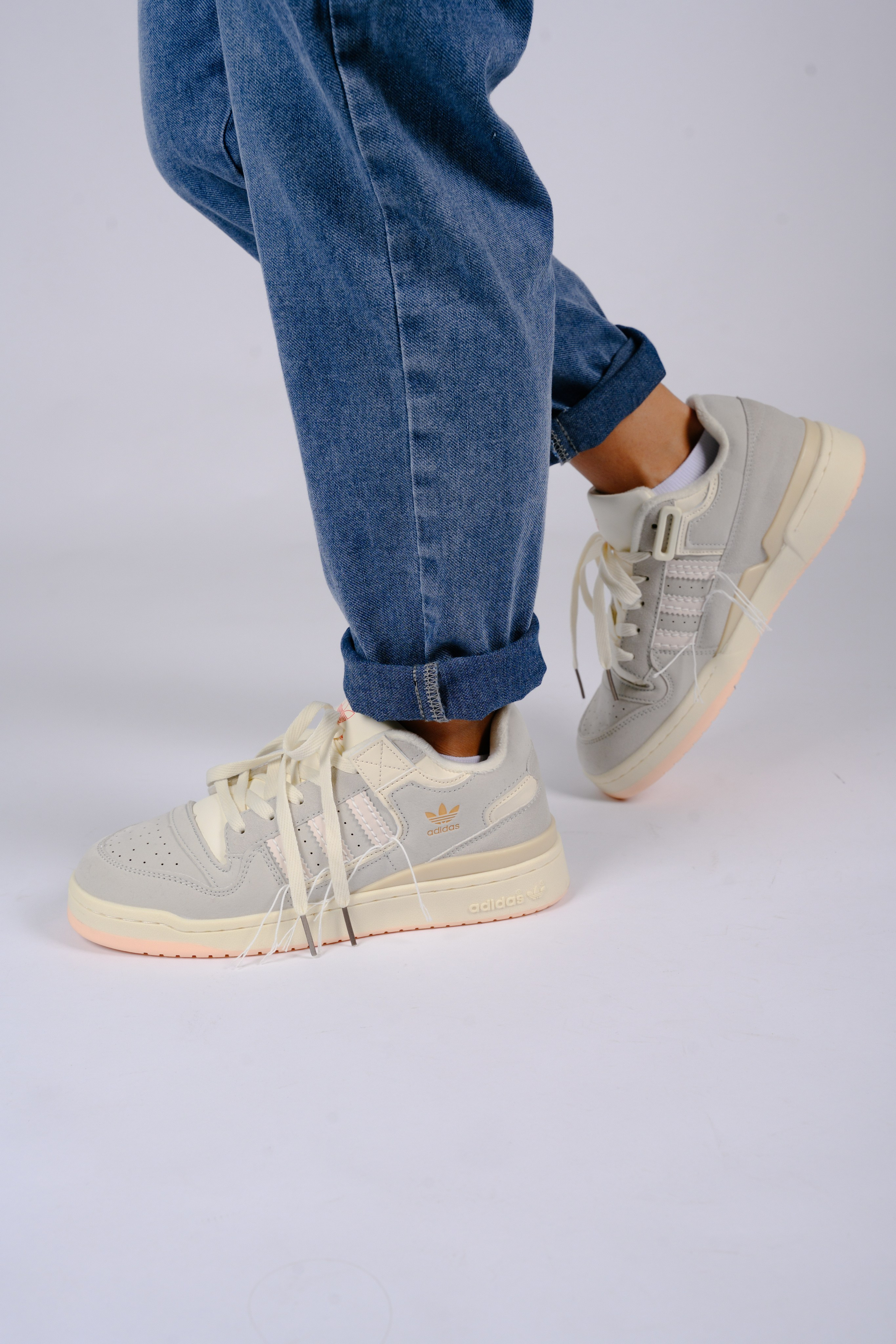 Кроссовки для wb. Фотограф в Красноярске