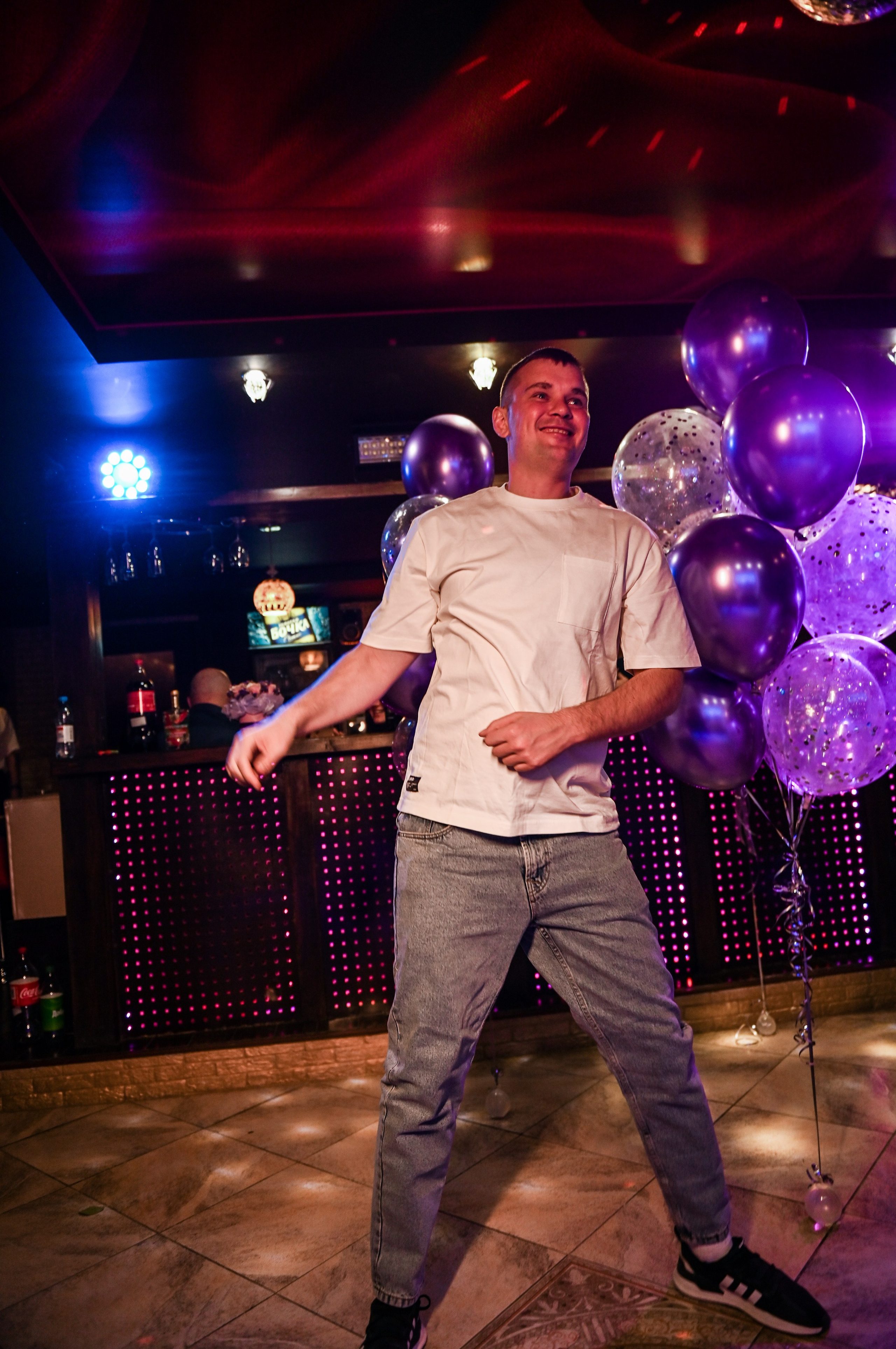 День рождения. Свадебный, семейный, детский, контент фотограф в Омске Максим Ильин