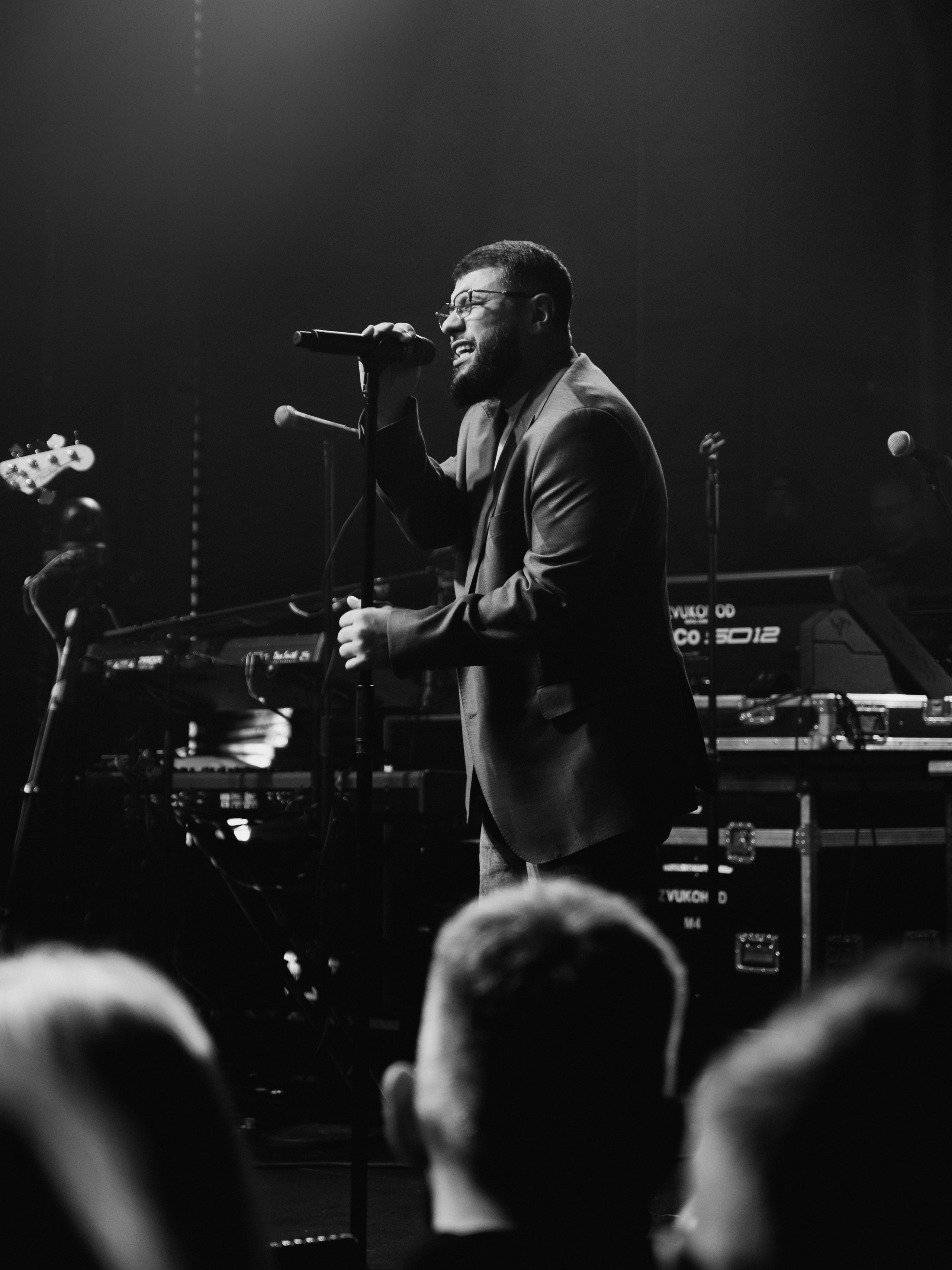 VK NIGHT SPb. Репортажный и портретный фотограф в Москве Илья Спиридонов