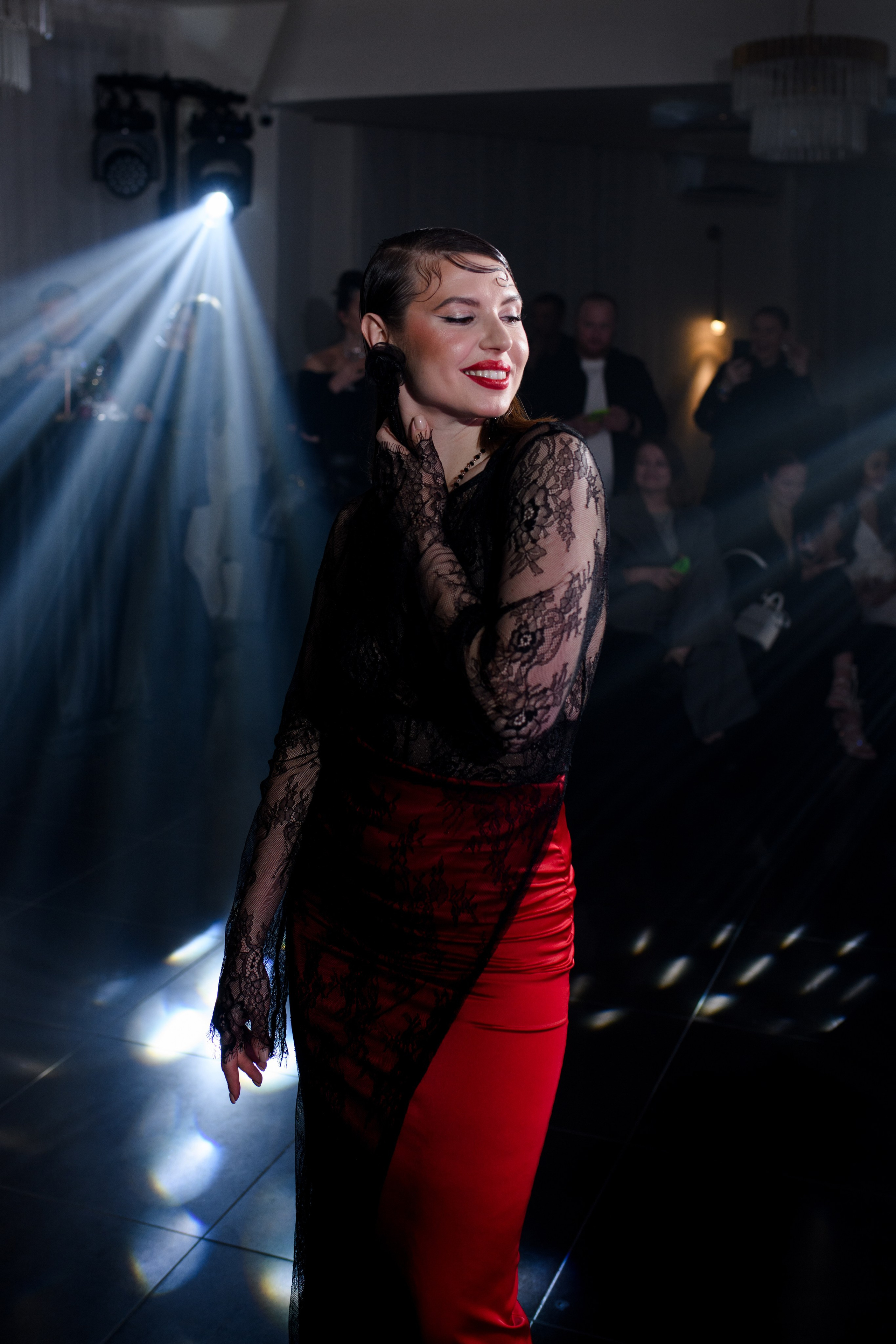 MORE AMORE EVENT HALL — BIRTHDAY`25. Свадебный фотограф Екатеринбург/Челябинск — Любовь Волохова