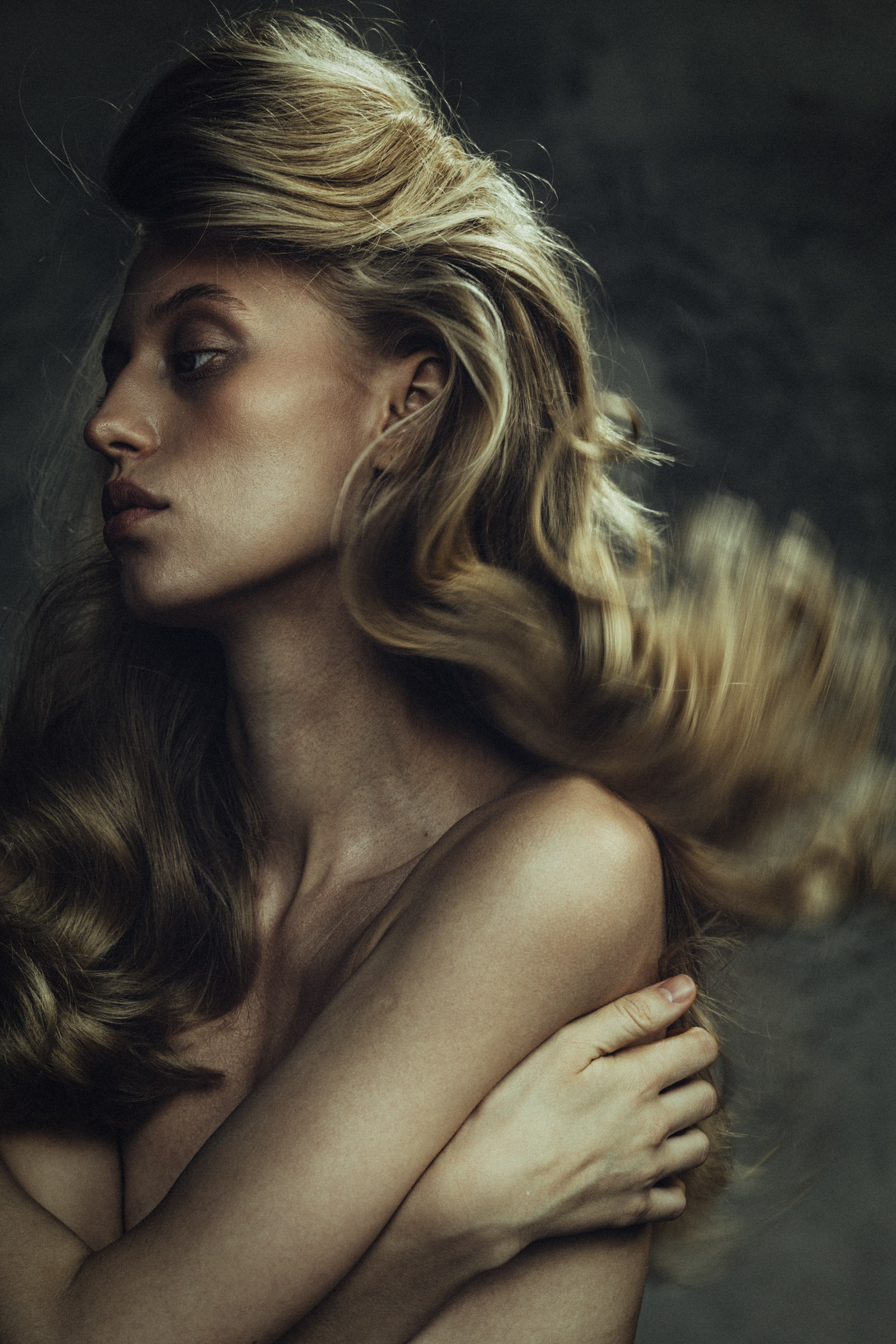 Женский портрет. Дима Меткин. Фотограф и режиссер (Москва)