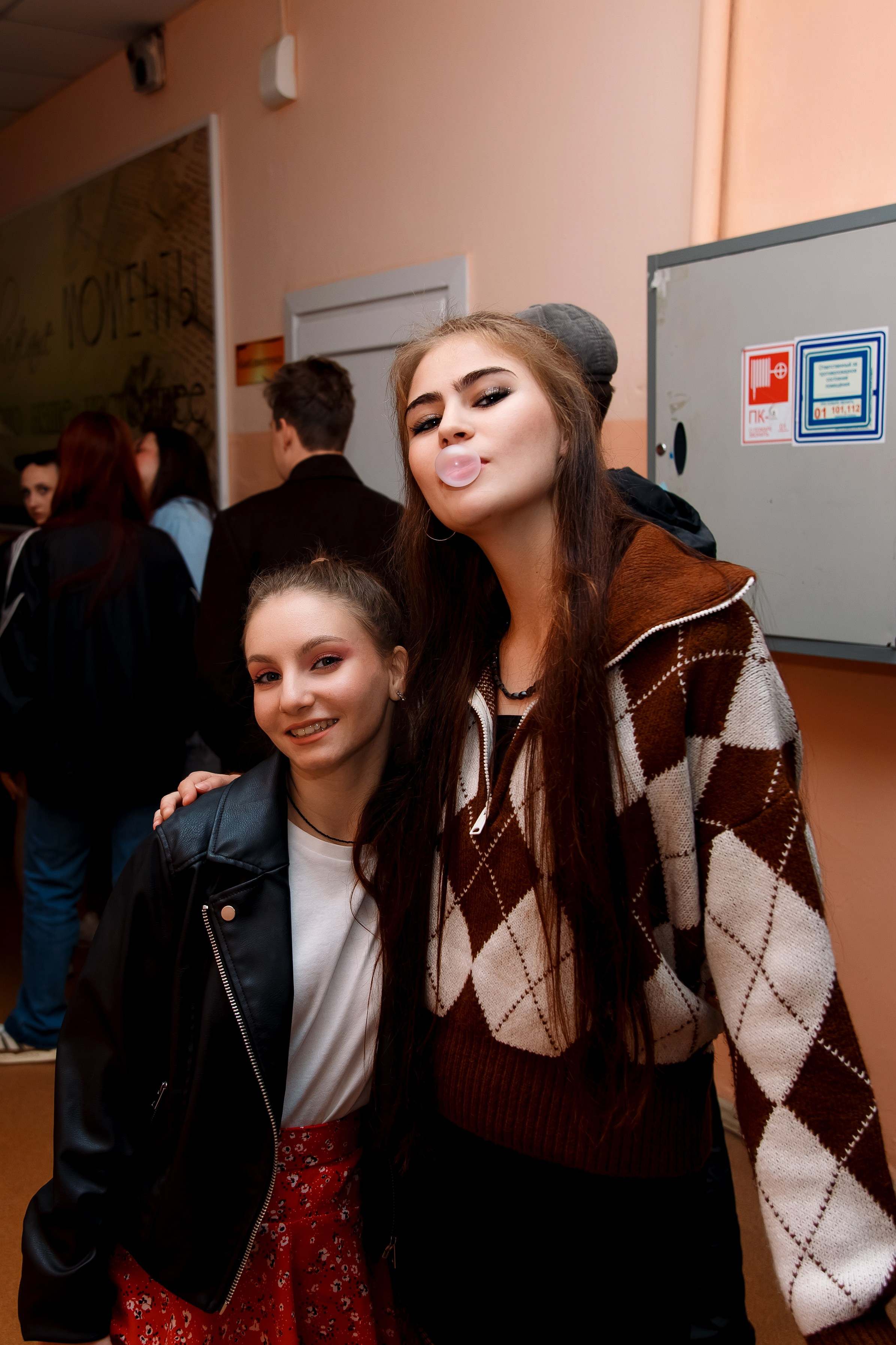 11 класс день не послушания в школе. Фотограф Любовь Корниенко, Примоский край