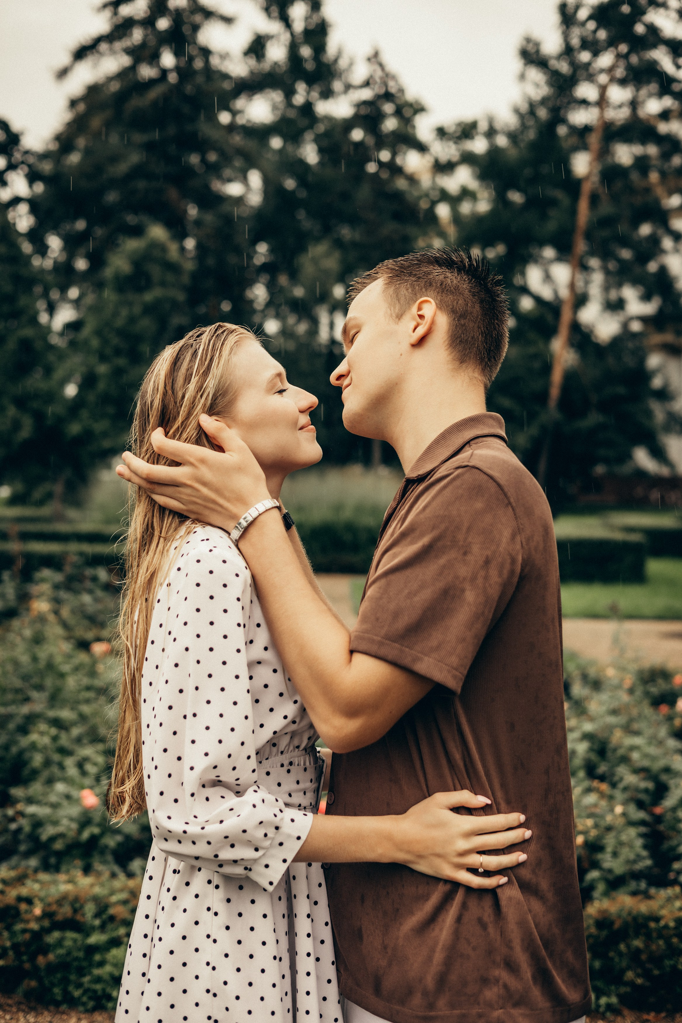 Дождь и любовь. Семейный фотограф, детские, семейные, лав стори съемки в Москве