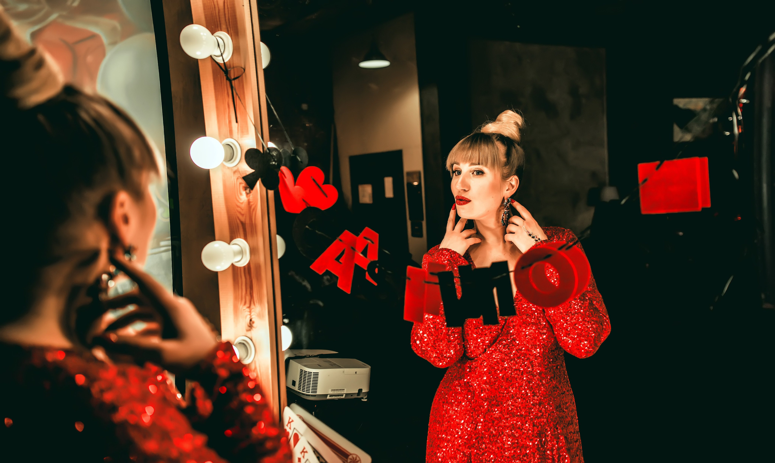 Тематическая вечеринка на юбилей 35 лет. Свадебный, семейный, детский, контент фотограф в Омске Максим Ильин