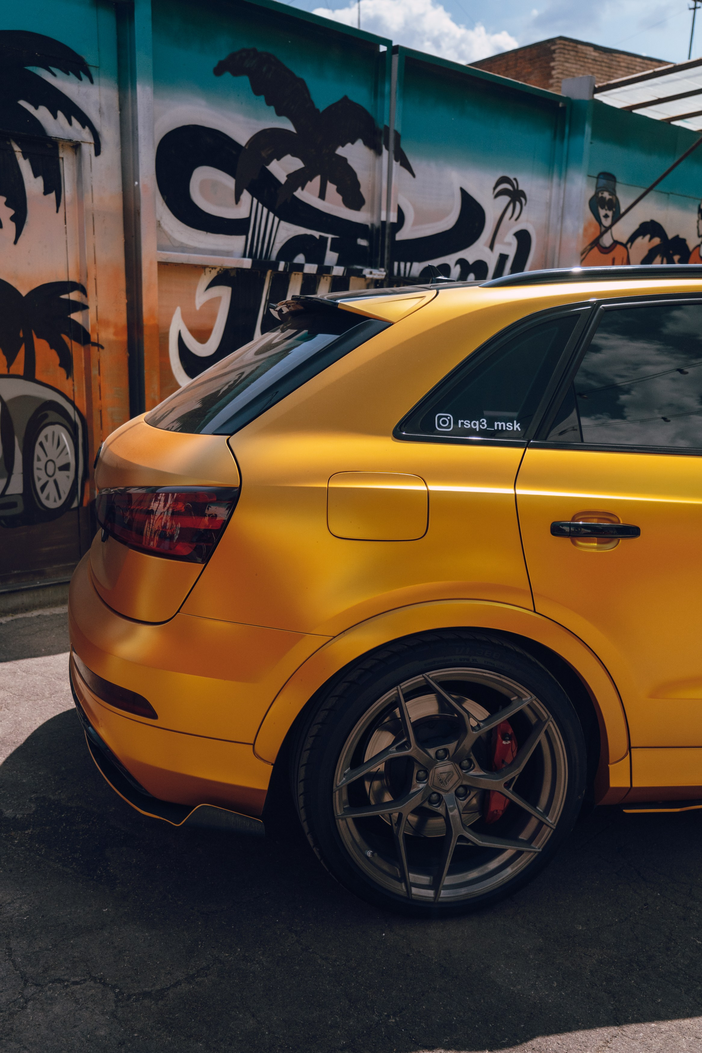 Audi RS Q3. DeLorein