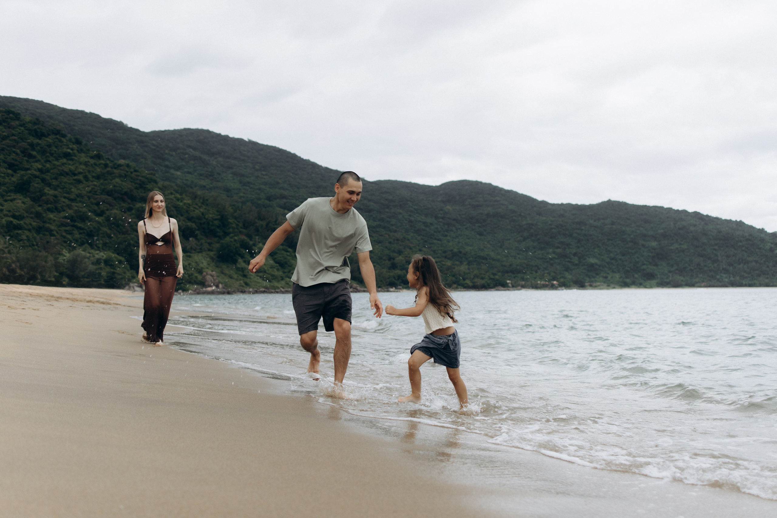 Слава, Юлия и Элиза