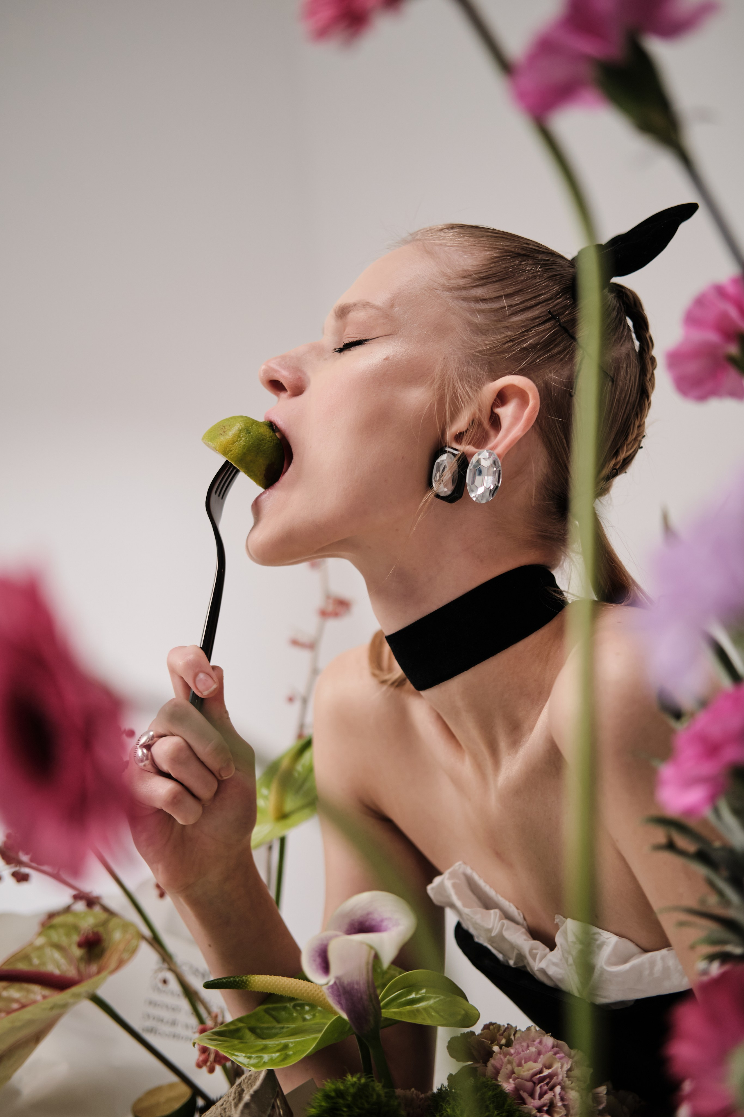 Paper. Антон Гошовский - свадебный и семейный фотограф в Москве и Крыму