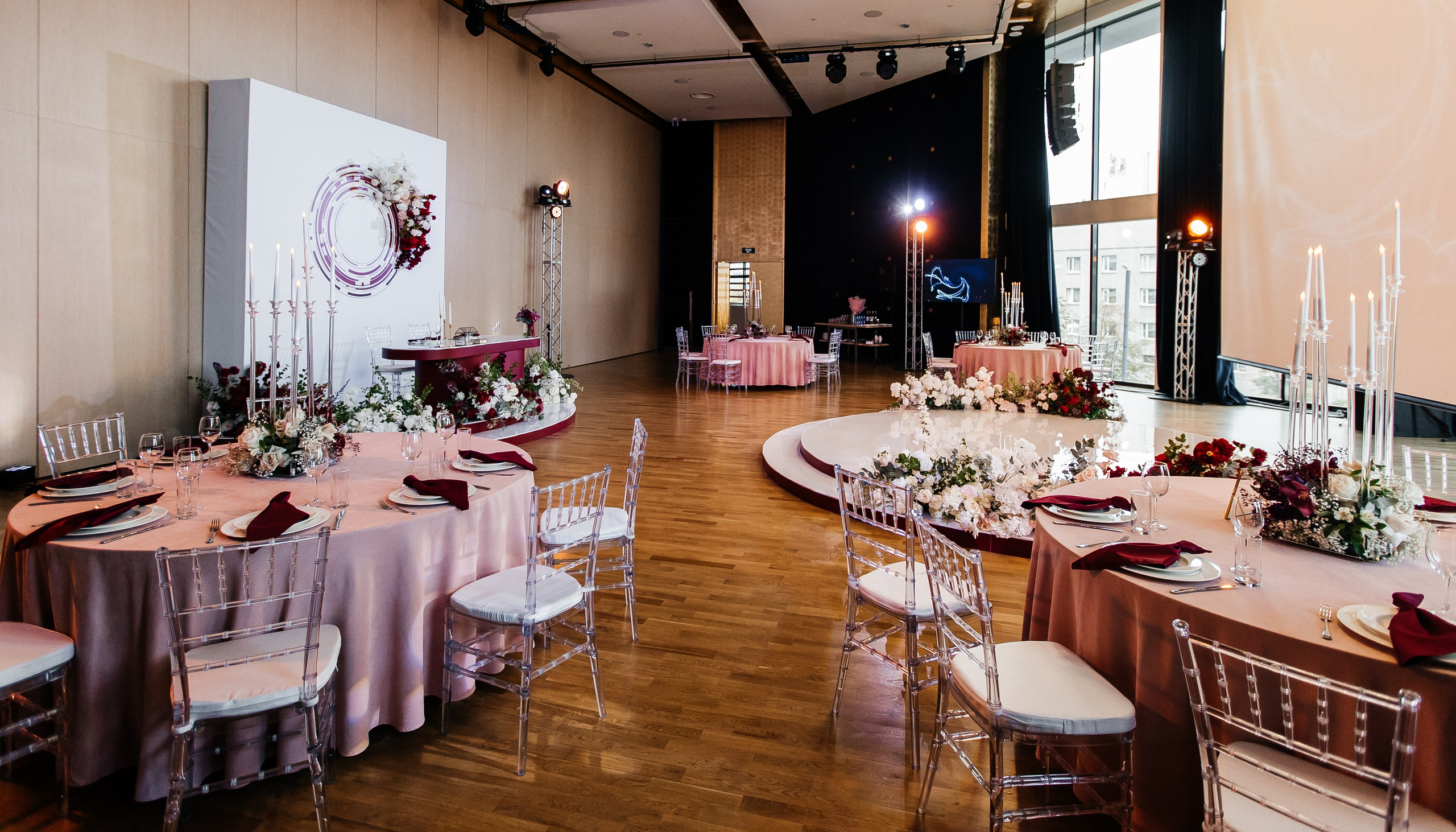 Арслан и Анна. Свадебный организатор координатор Екатеринбург Серов Дарья Окишева