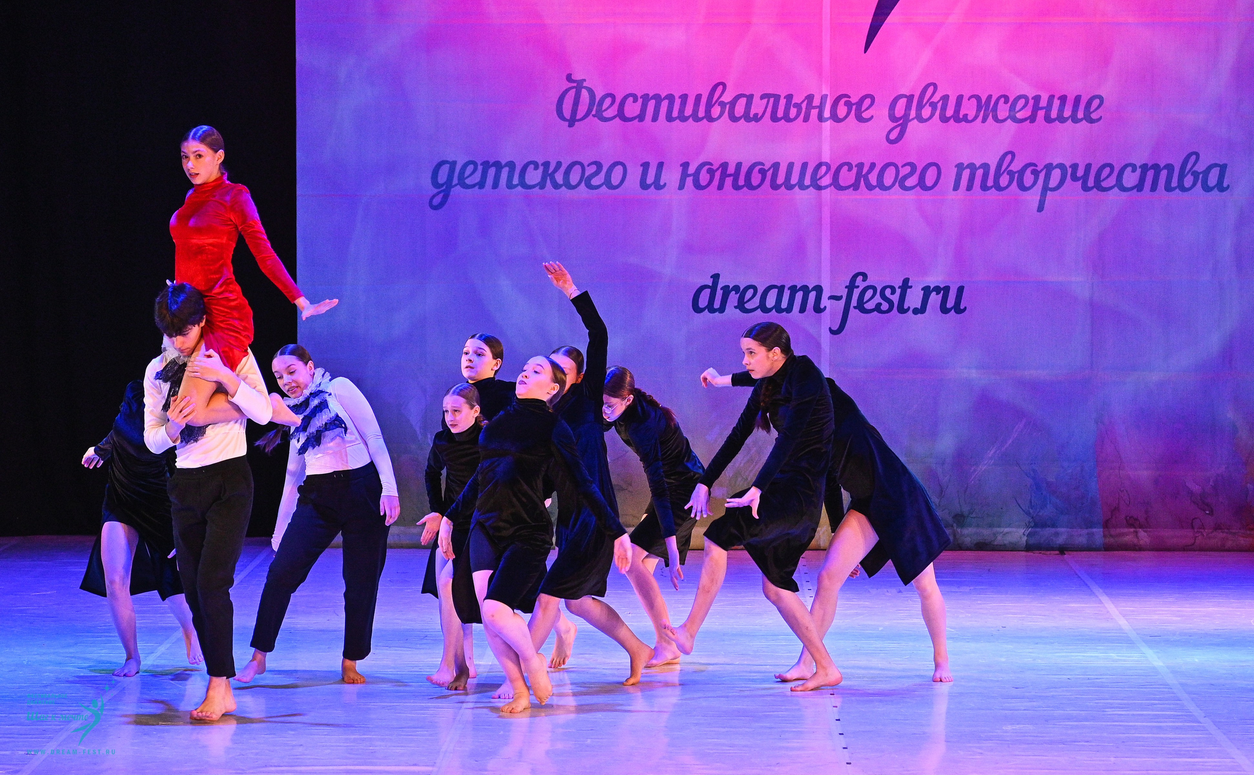 11.04.2025 Фестивальное движение «Шаг к мечте» г. Москва. Медиастудия Фото Концепт