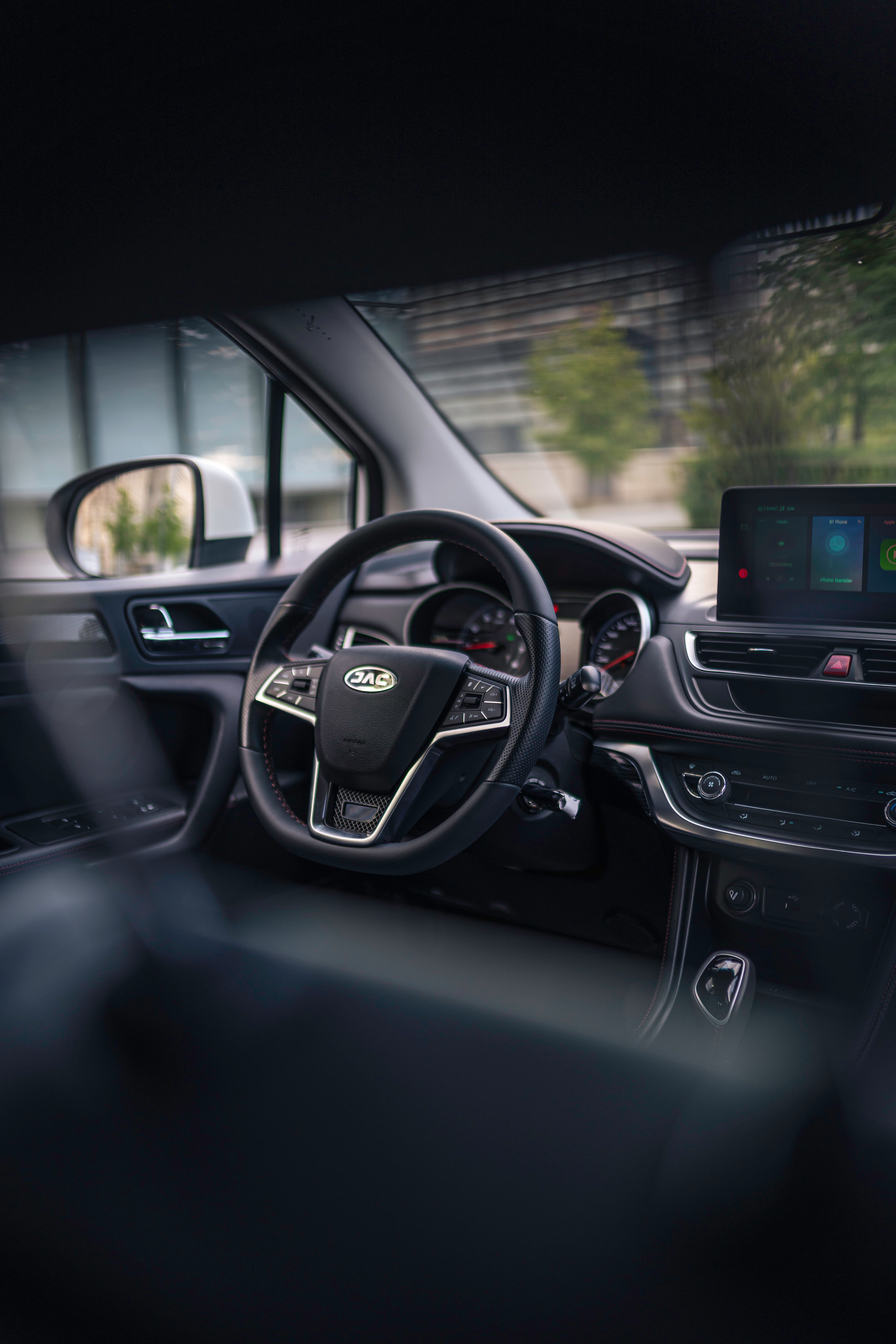 JAC S3 Pro. Чен Станислав | Автомобильный фотограф | Алматы, Казахстан