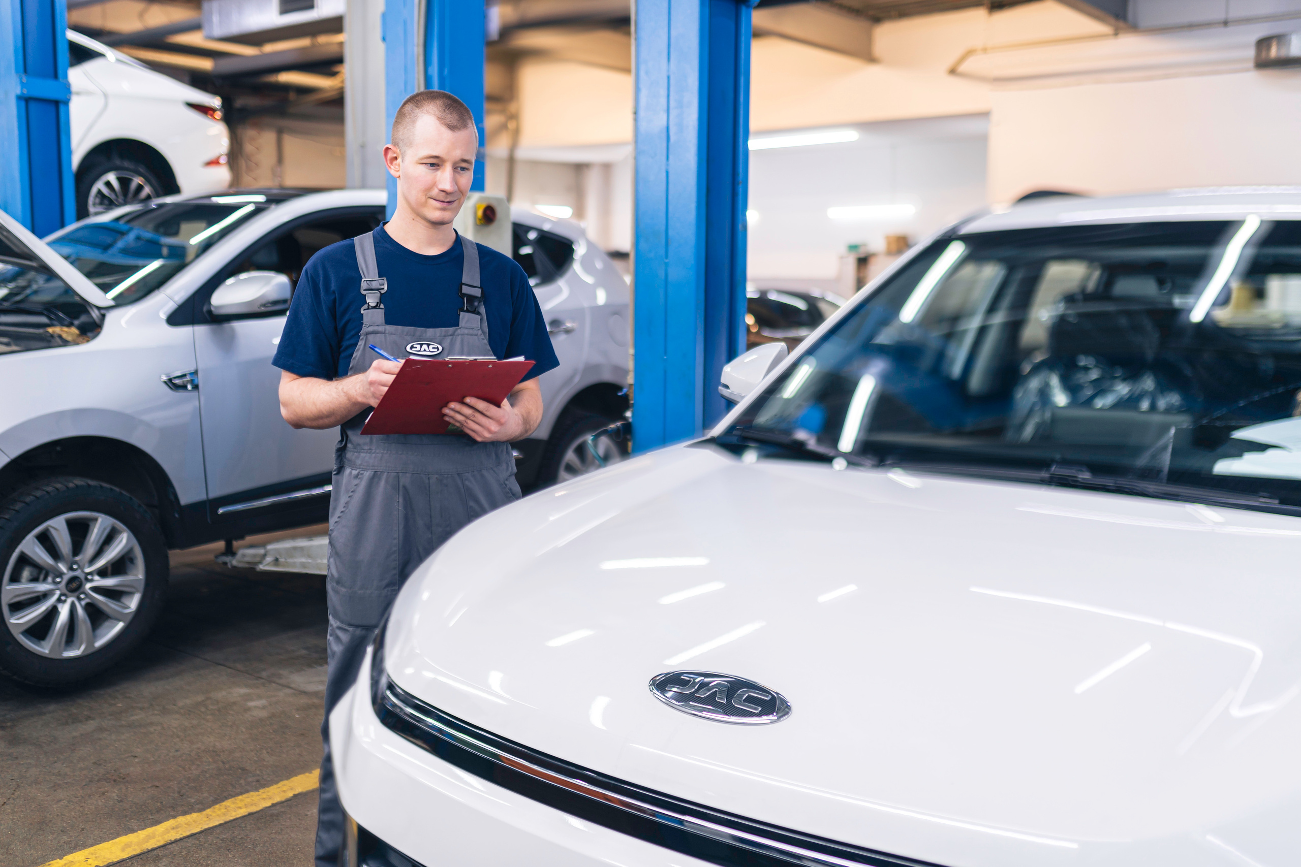 JAC Service. Чен Станислав | Автомобильный фотограф | Алматы, Казахстан