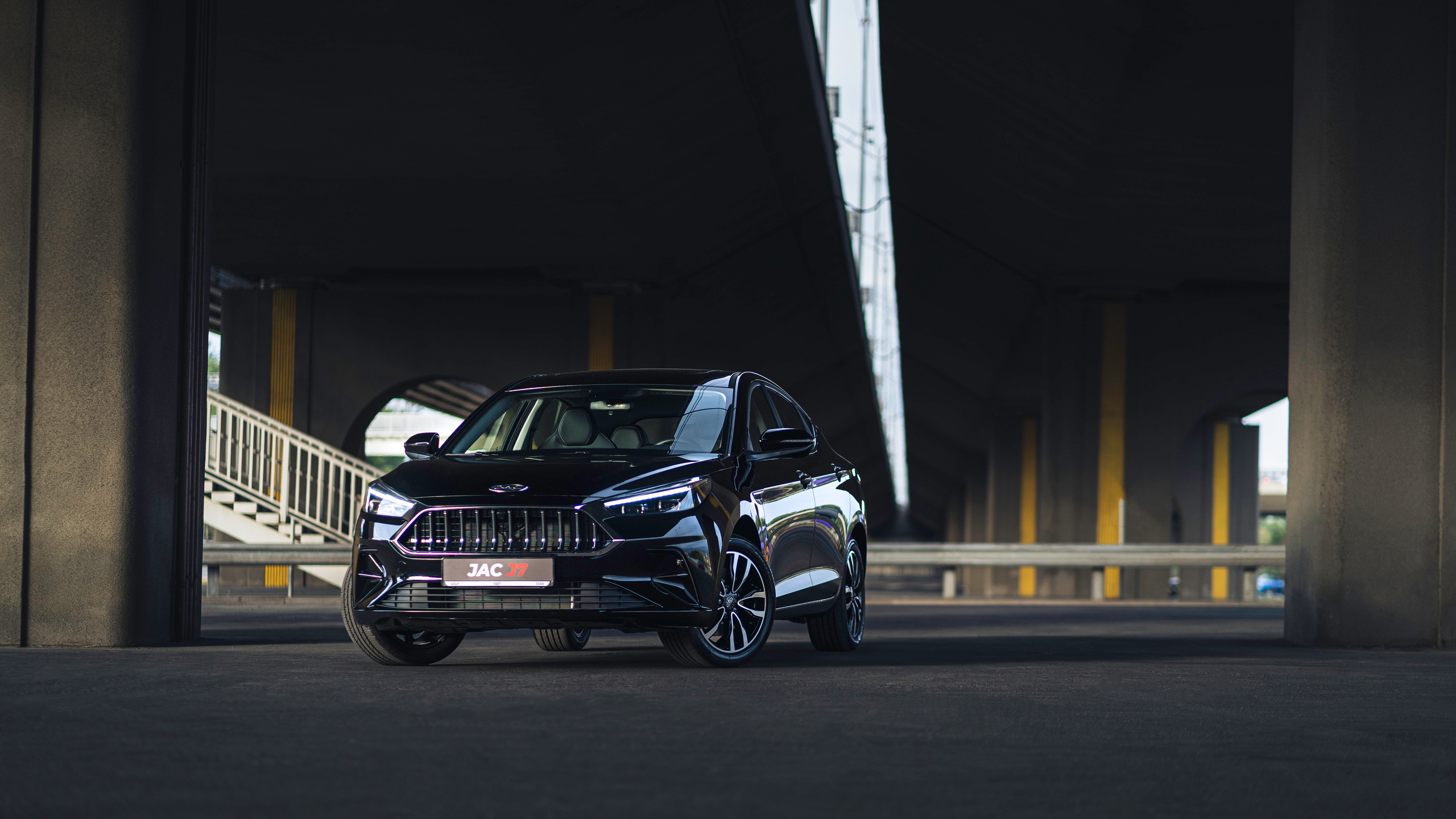 JAC J7. Чен Станислав | Автомобильный фотограф | Алматы, Казахстан