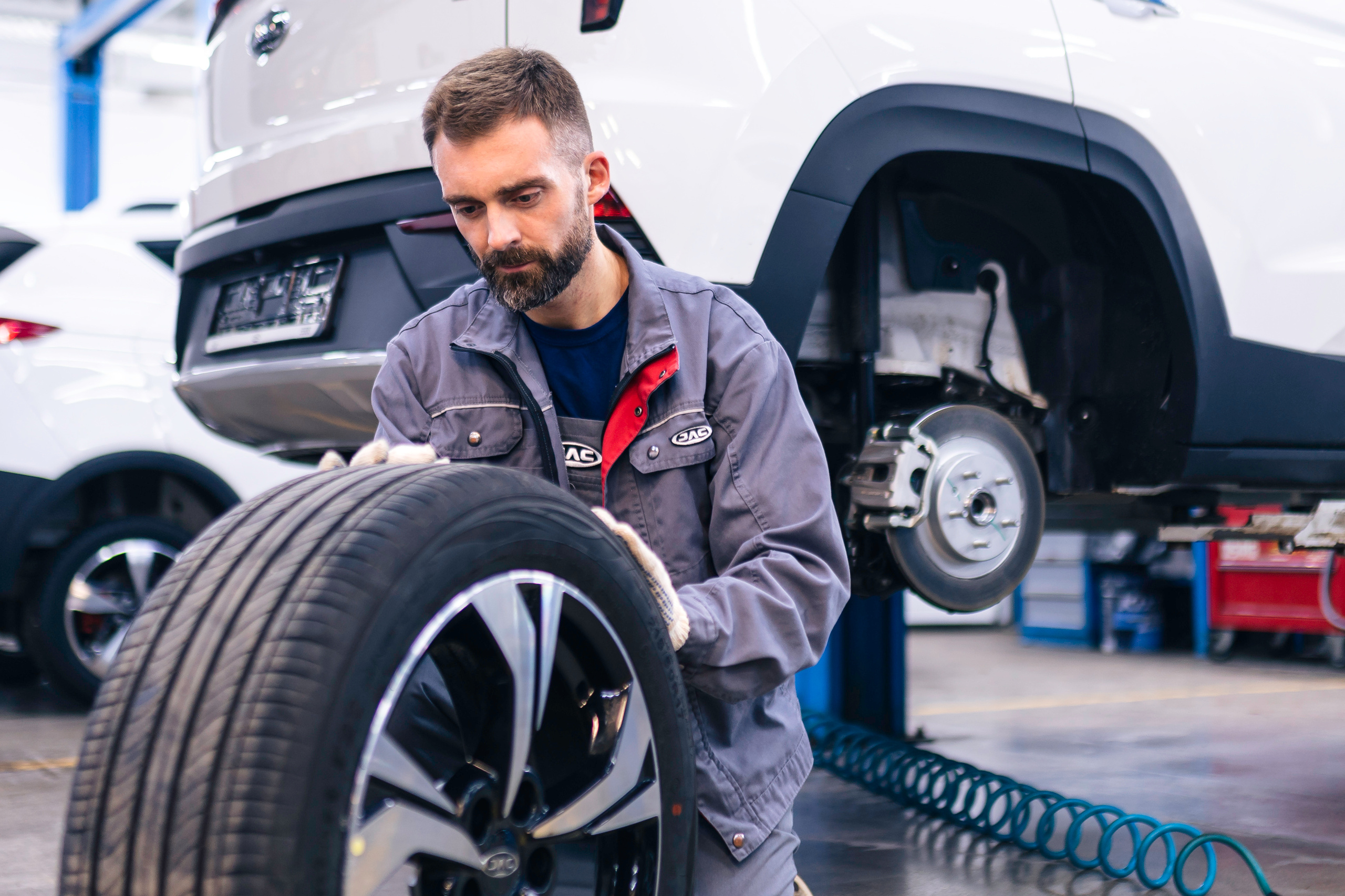 JAC Service. Чен Станислав | Автомобильный фотограф | Алматы, Казахстан