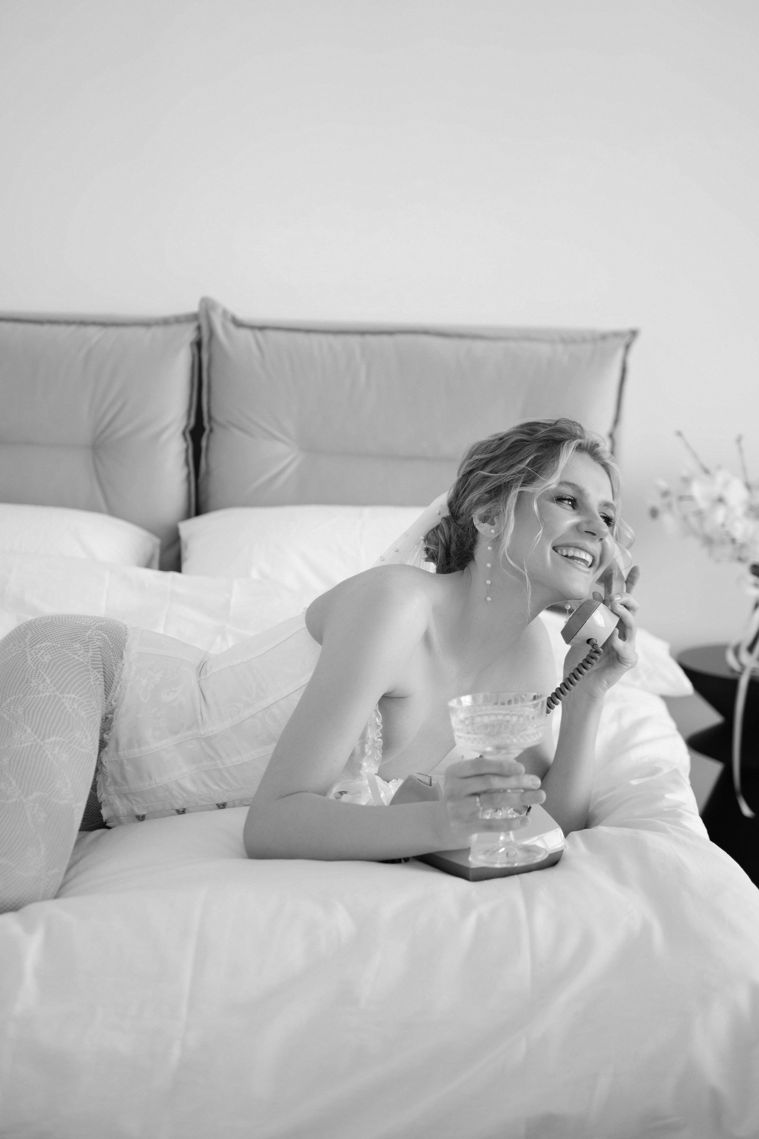 Утро невесты Александры. Свадебный фотограф в Москве Анастасия Колесникова