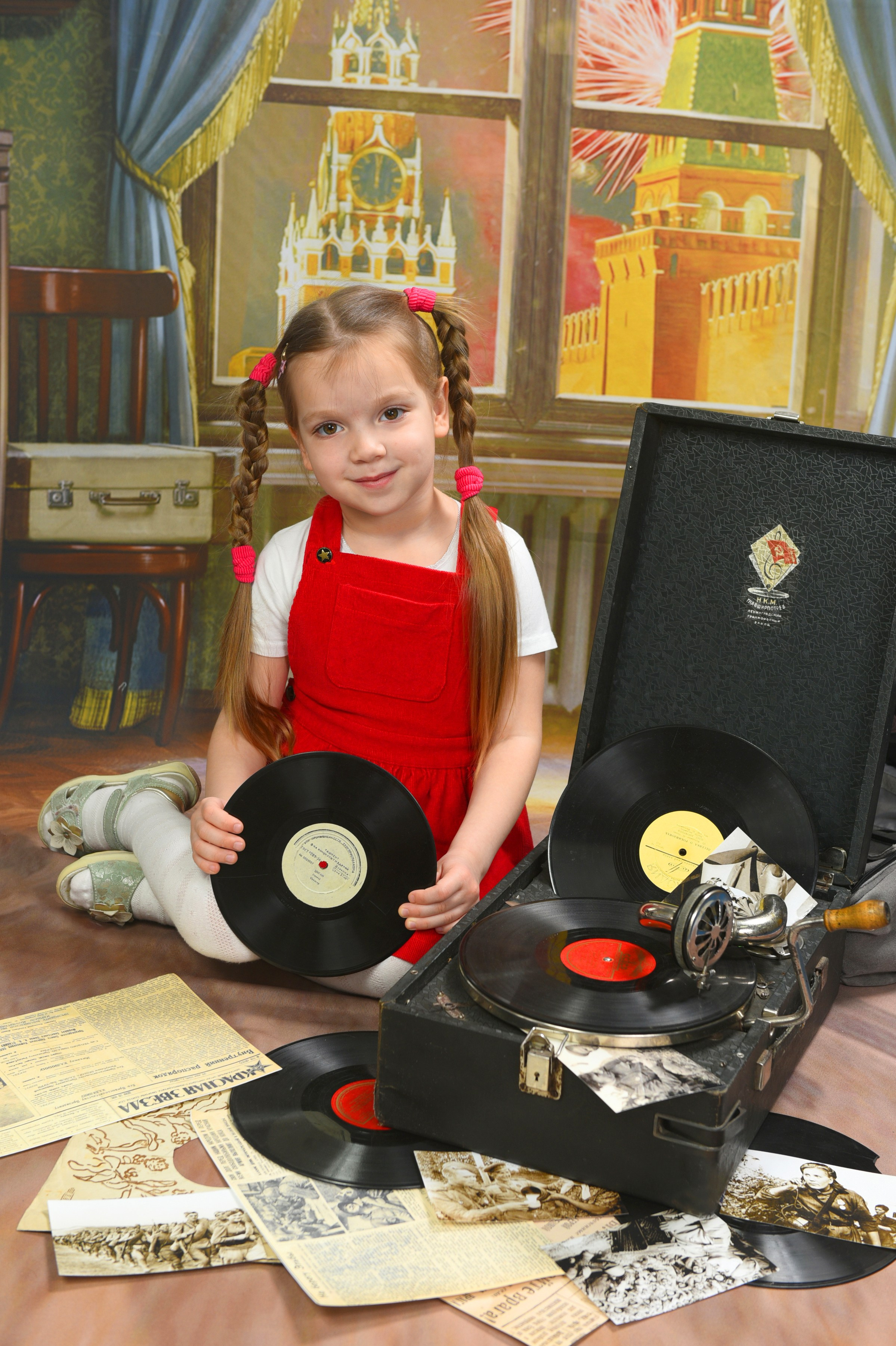 С 9 мая!. ФотоАрт