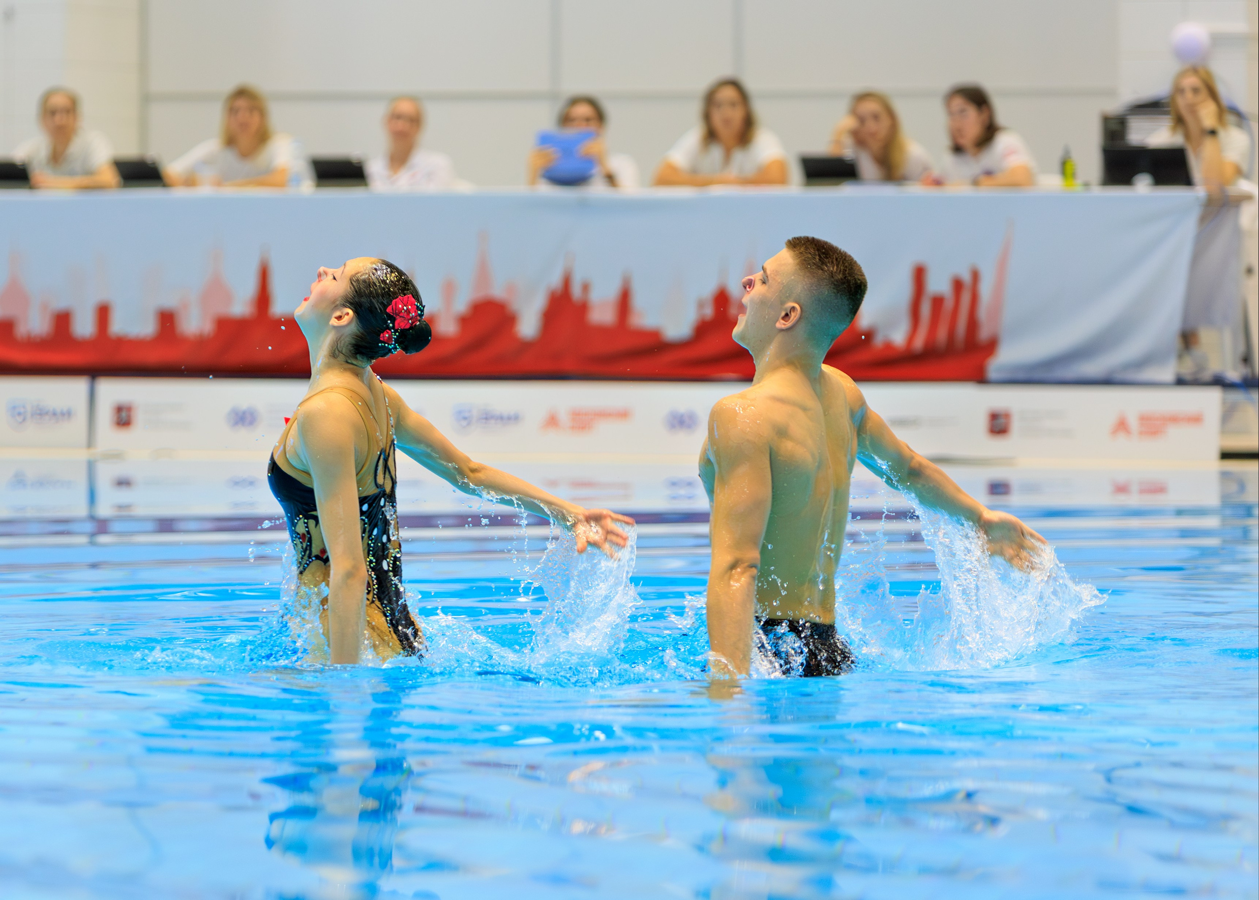 Первенство России по синхронному плаванию дуэт смешанный — техническая программа. Выпускные альбомы и школьный фотограф в Подольске, Троицке, Щербинке, Москве и Московской области