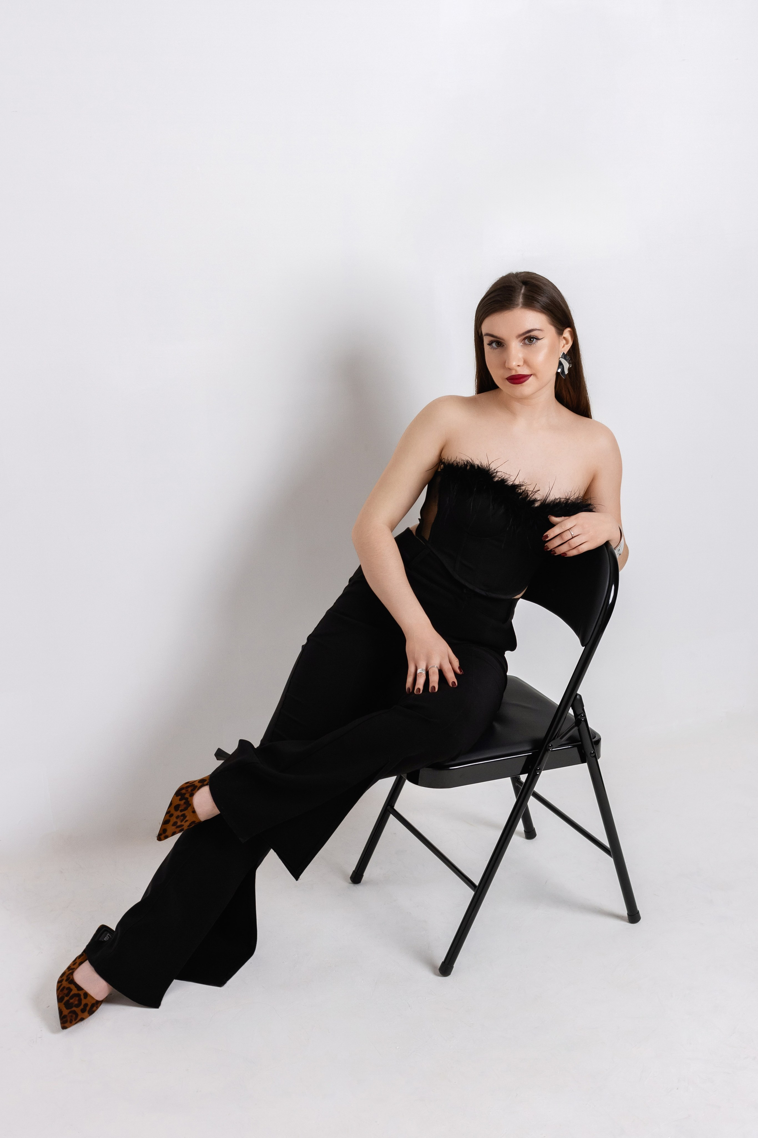 Индивидуальные и творческие женские. Ваш фотограф Анна, фотосалон «В Кадре» Велиж