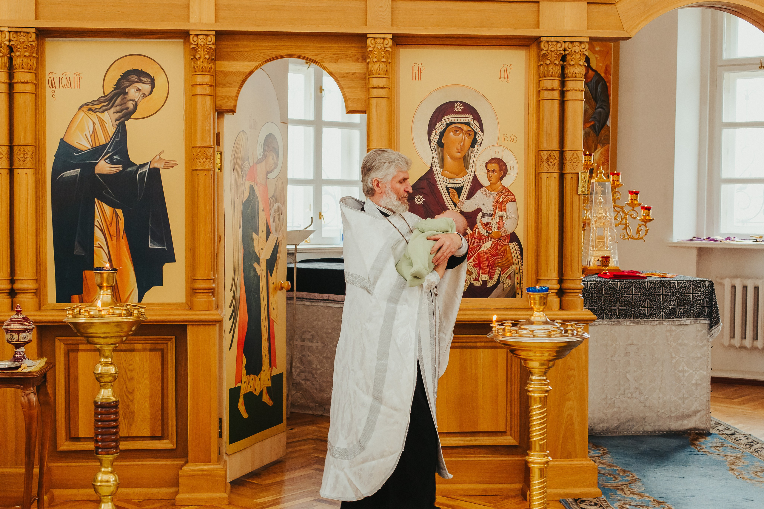 Фотосъемка крещения ребенка. Фотограф новорожденных и детский в Сергиевом Посаде Кругликова Юлия