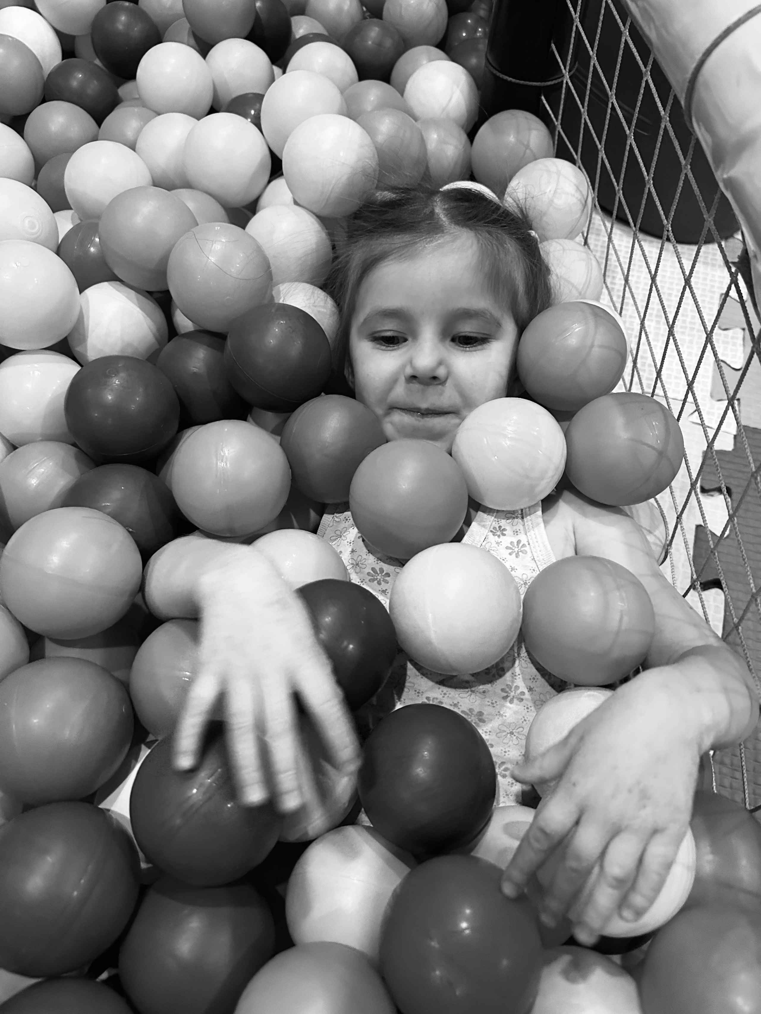 Дети. Смотри, красота!