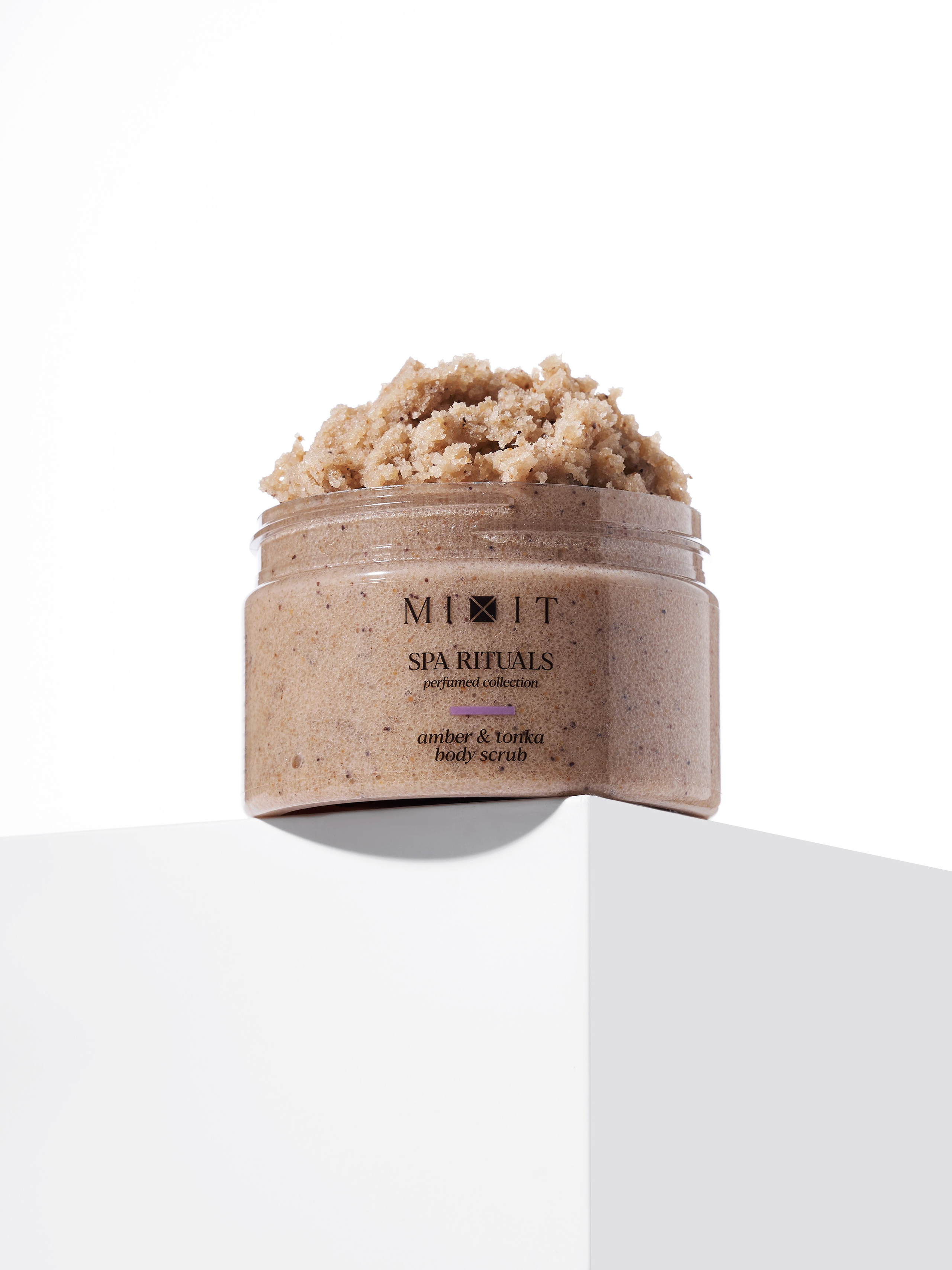 MIXIT. Предметный фотограф в Москве Софья Боргардт