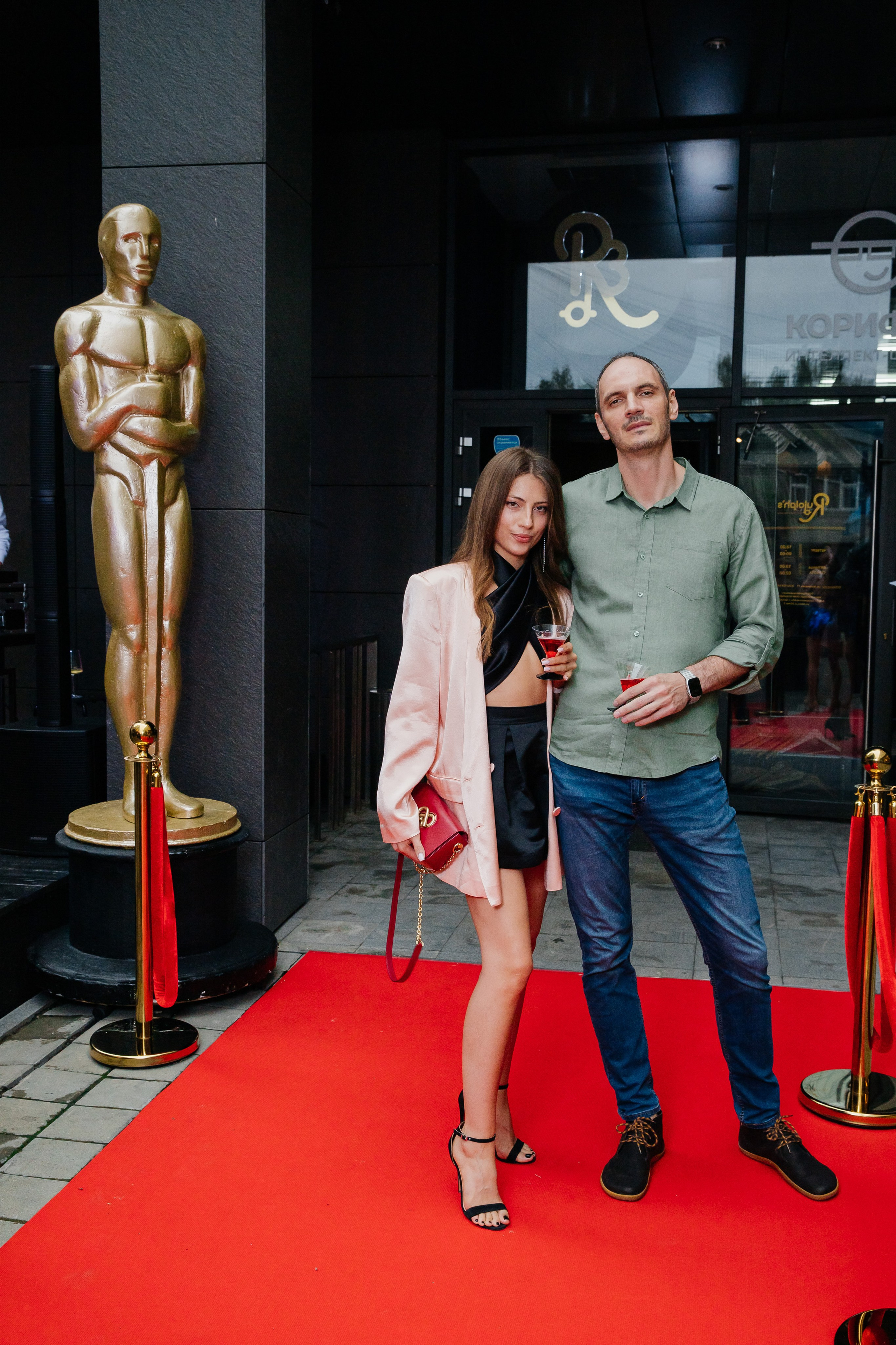 Оскар «Rudolph`s BAR». Репортажный и портретный фотограф в Екатеринбурге Гизатуллин Марат