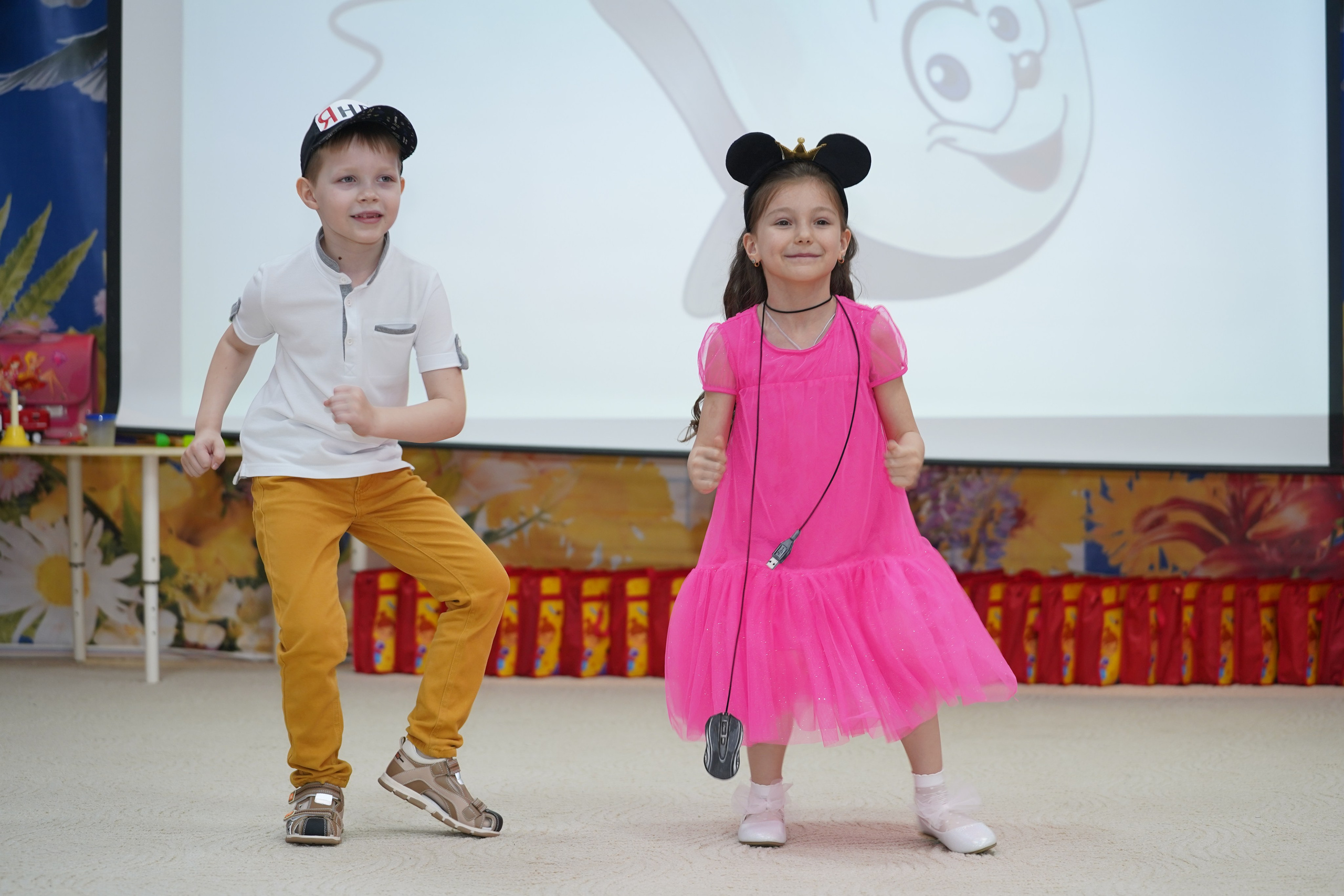 Репортажная съемка /Выпускной//. MEMENTO.Выпускные альбомы, школьные, юбилейные и другие книги. Ростов-на-Дону