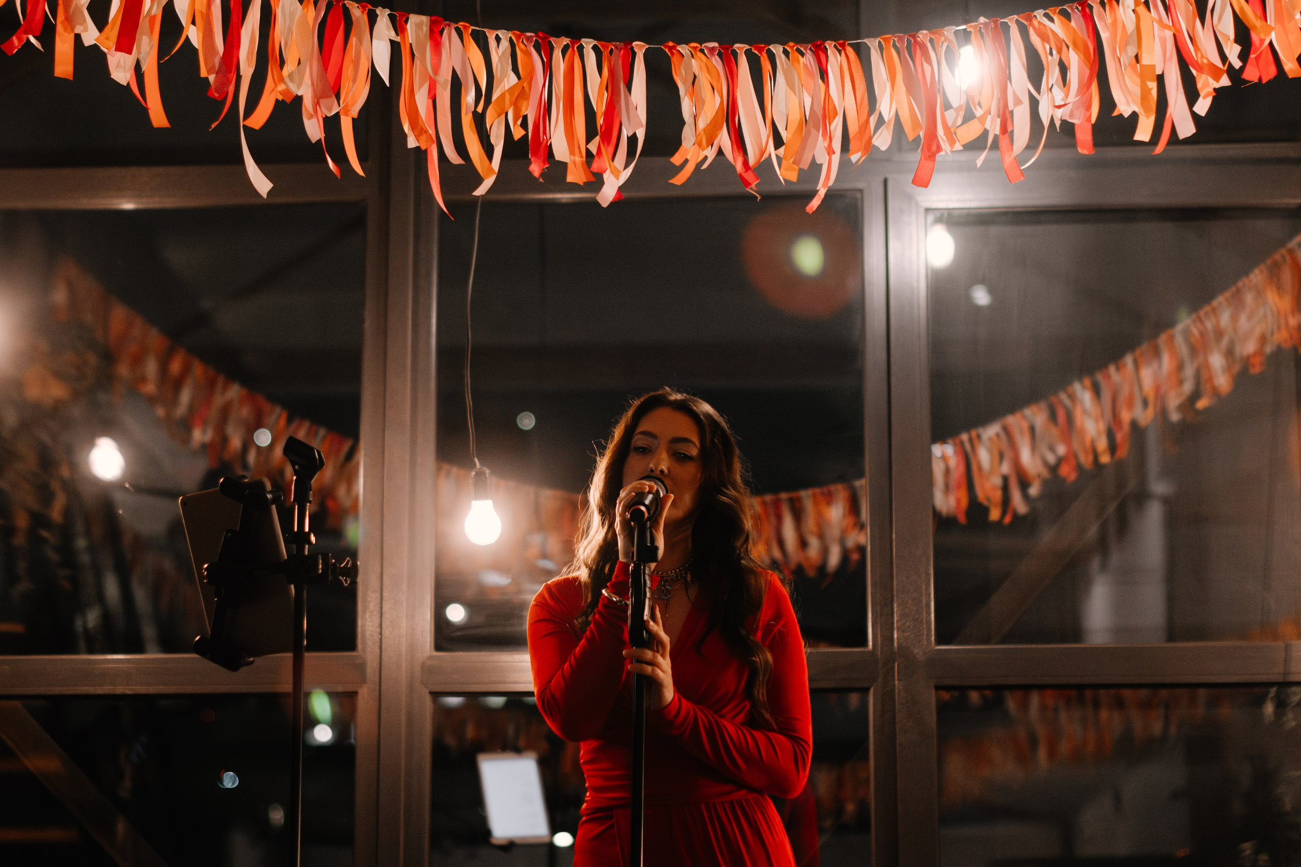 Квартирник MUZOTEKA: «Осенний ДеПесняк». Фотограф в Челябинске Любовь Денисенко