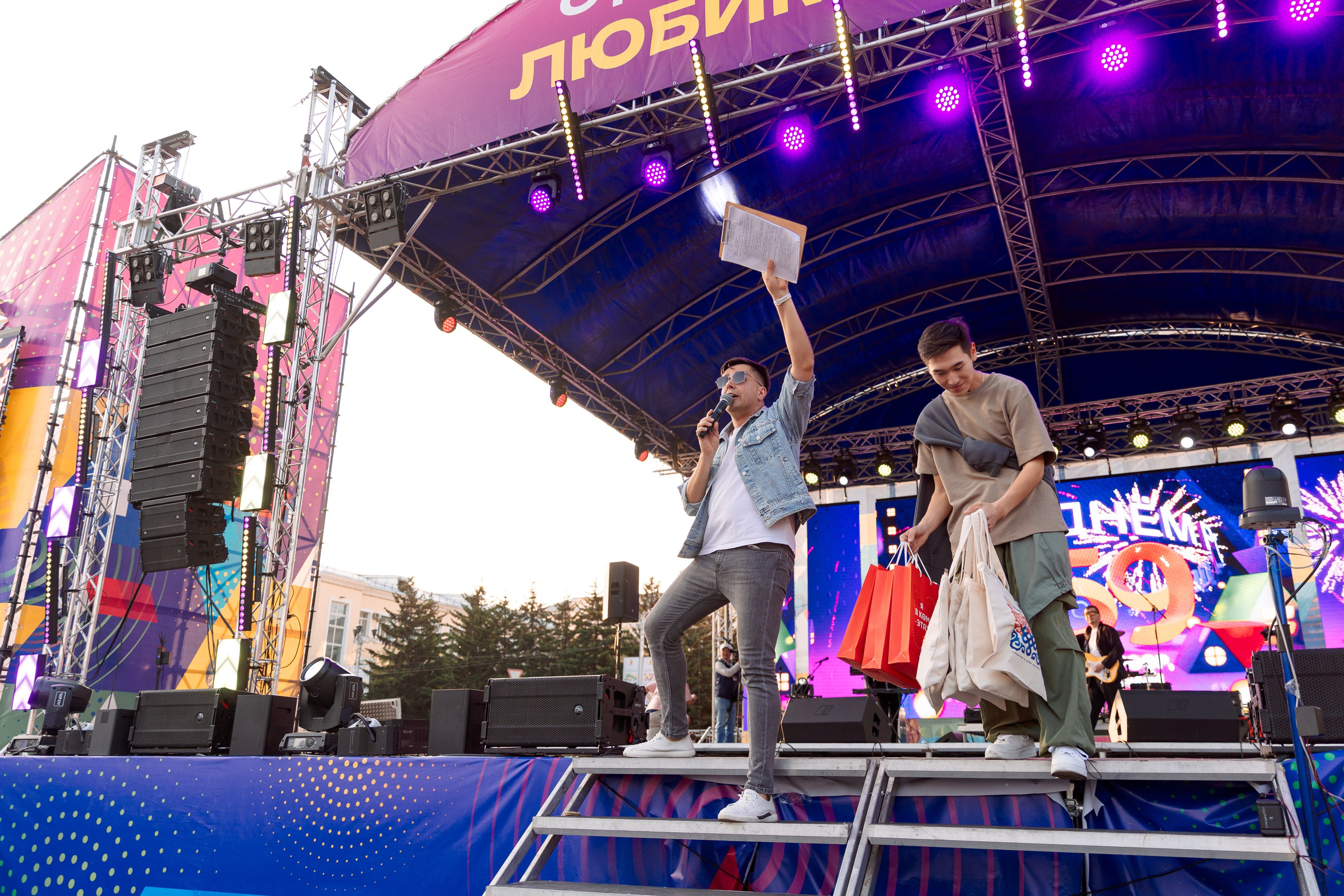 Фестивали и концерты. Ведущий мероприятий Владимир Петренко