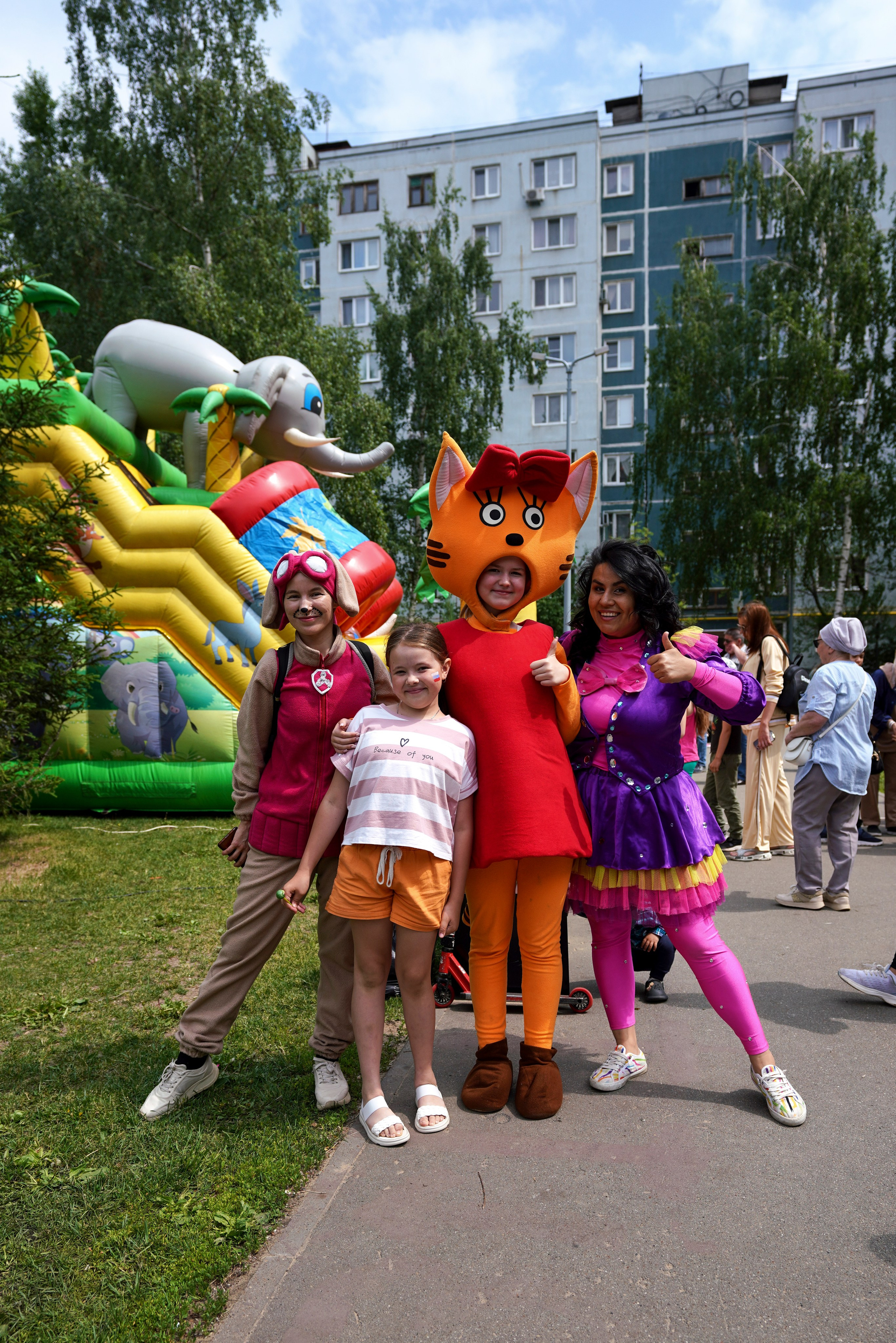 «Наш двор» ул. М.Чуйкова 25 Казань, 2025. Фотограф Казань