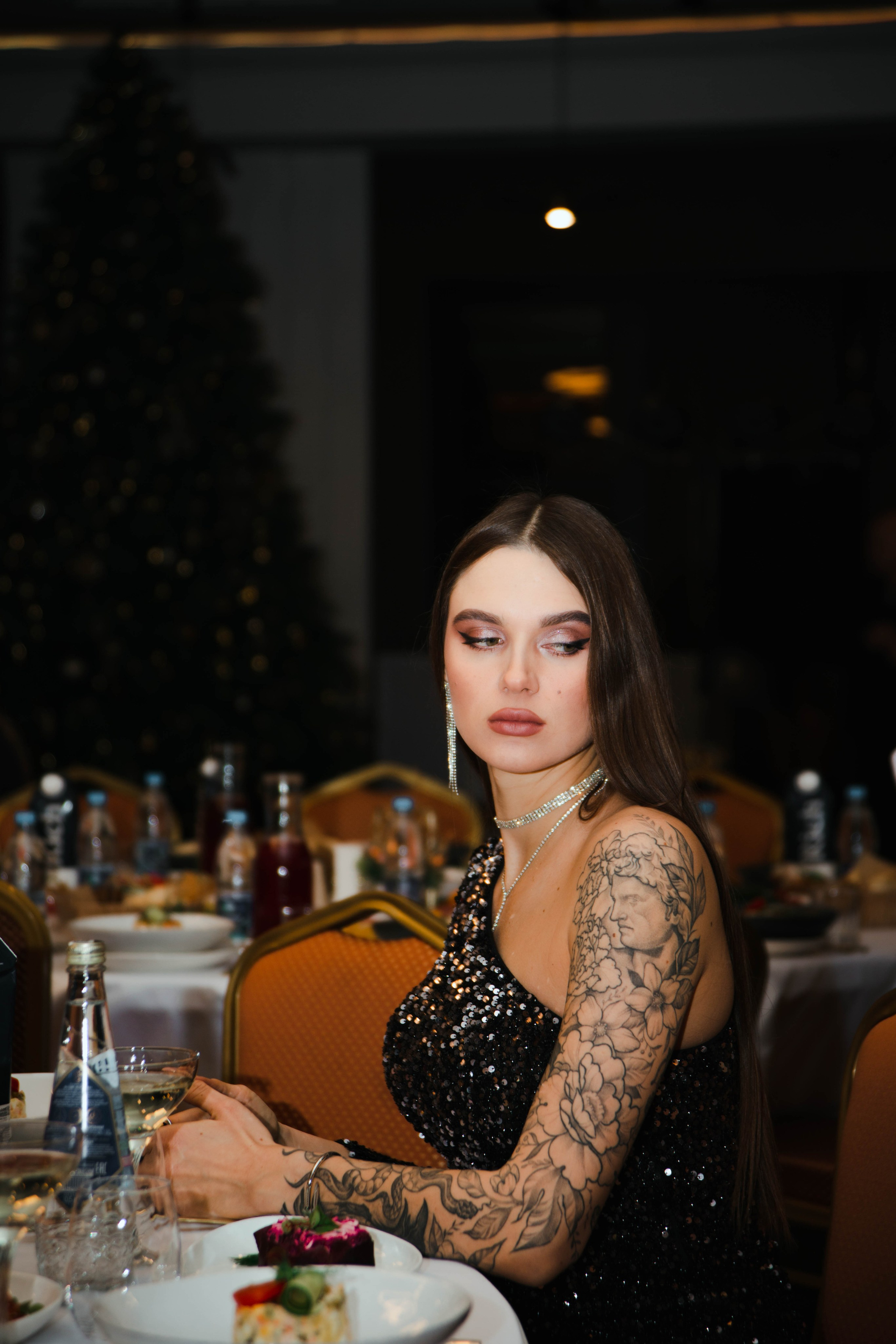 Праздник в стенах клубного пространства «Своя Среда». Ксения Glossa. Портретный и репортажный фотограф в Самаре