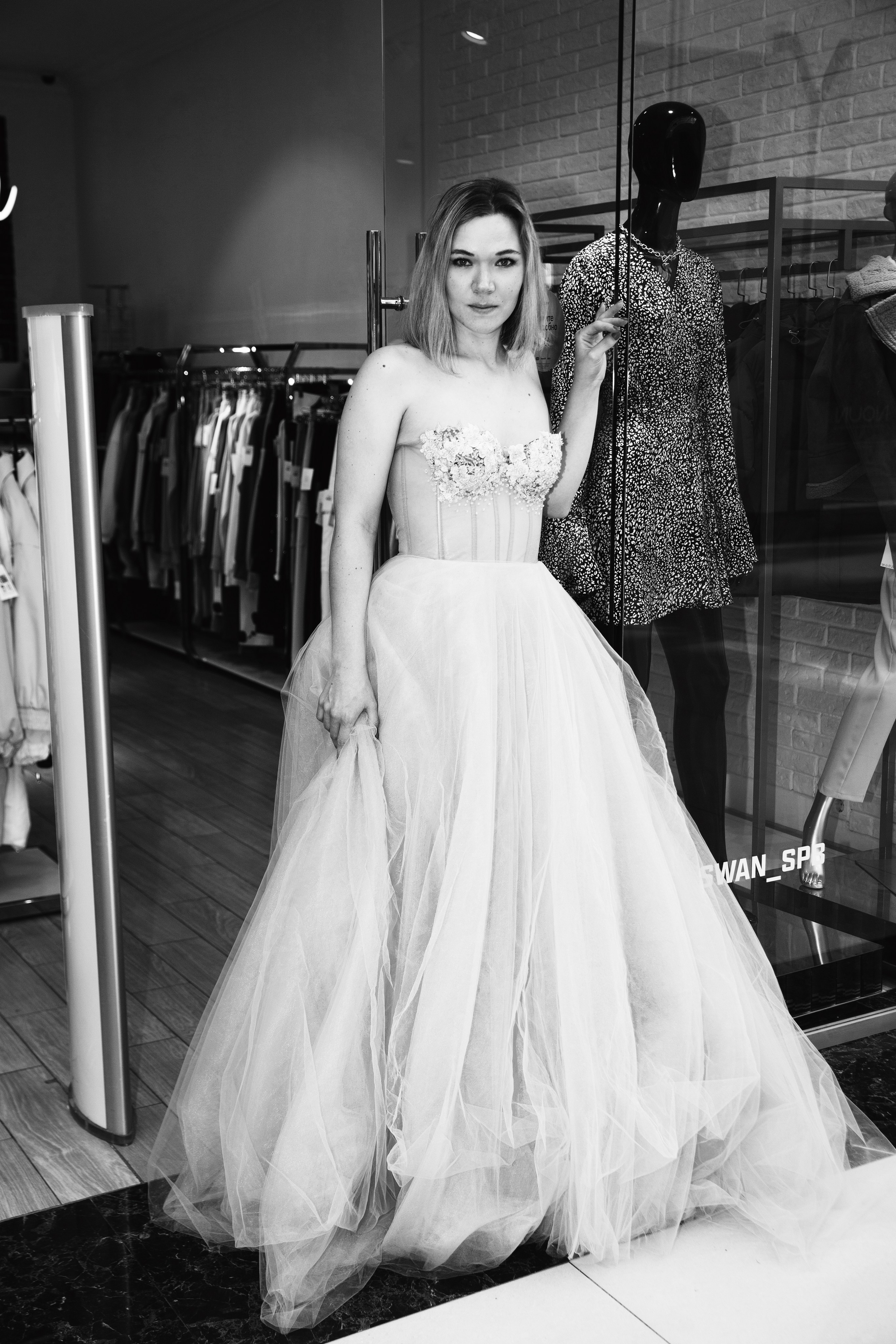 ТЦ РИО. Показ коллекций российских дизайнеров. Портретный фотограф в СПб Ирина Маринина