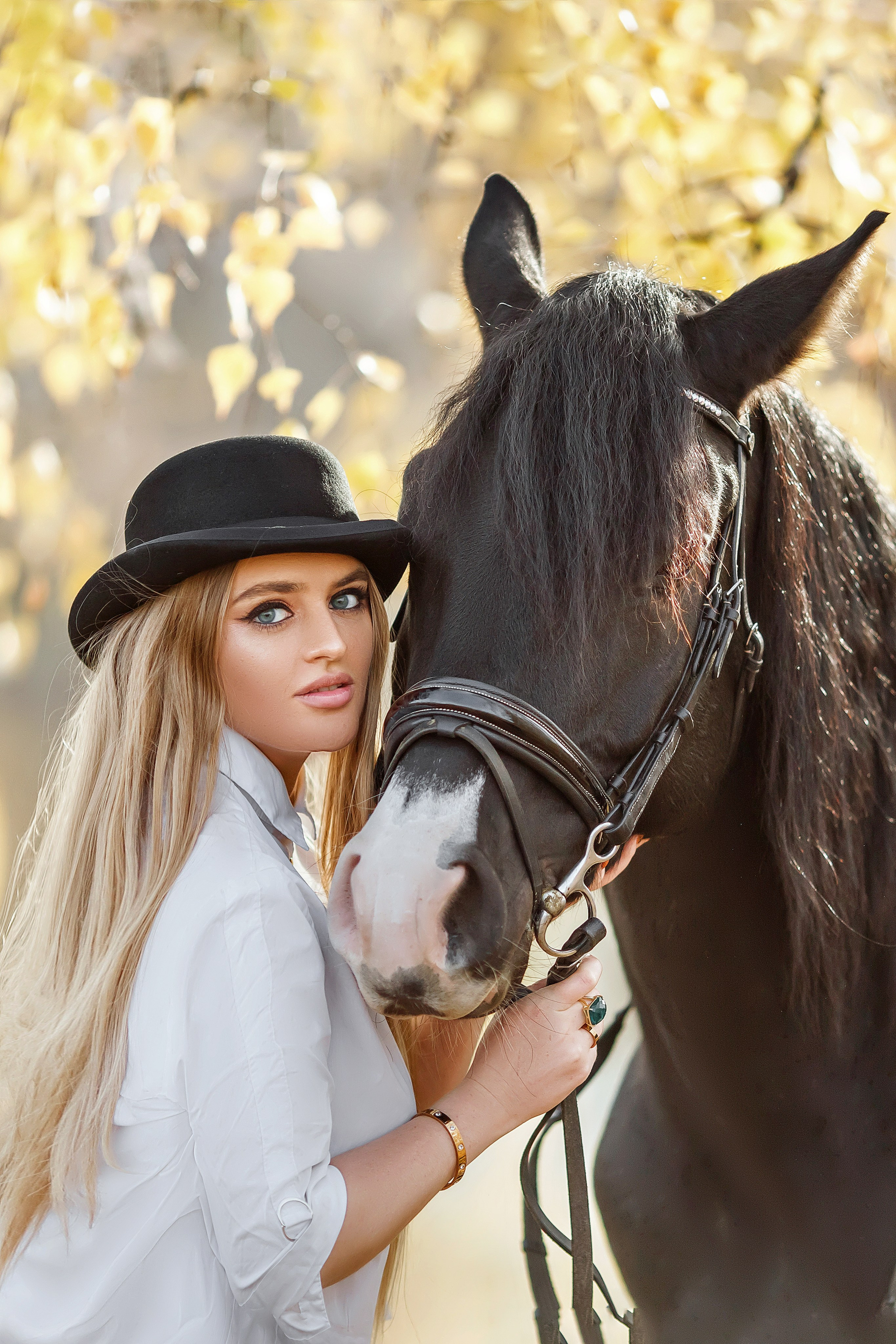 С конем. Сказочный фотограф фотопроекты фототуры в Новосибирске и на Алтае