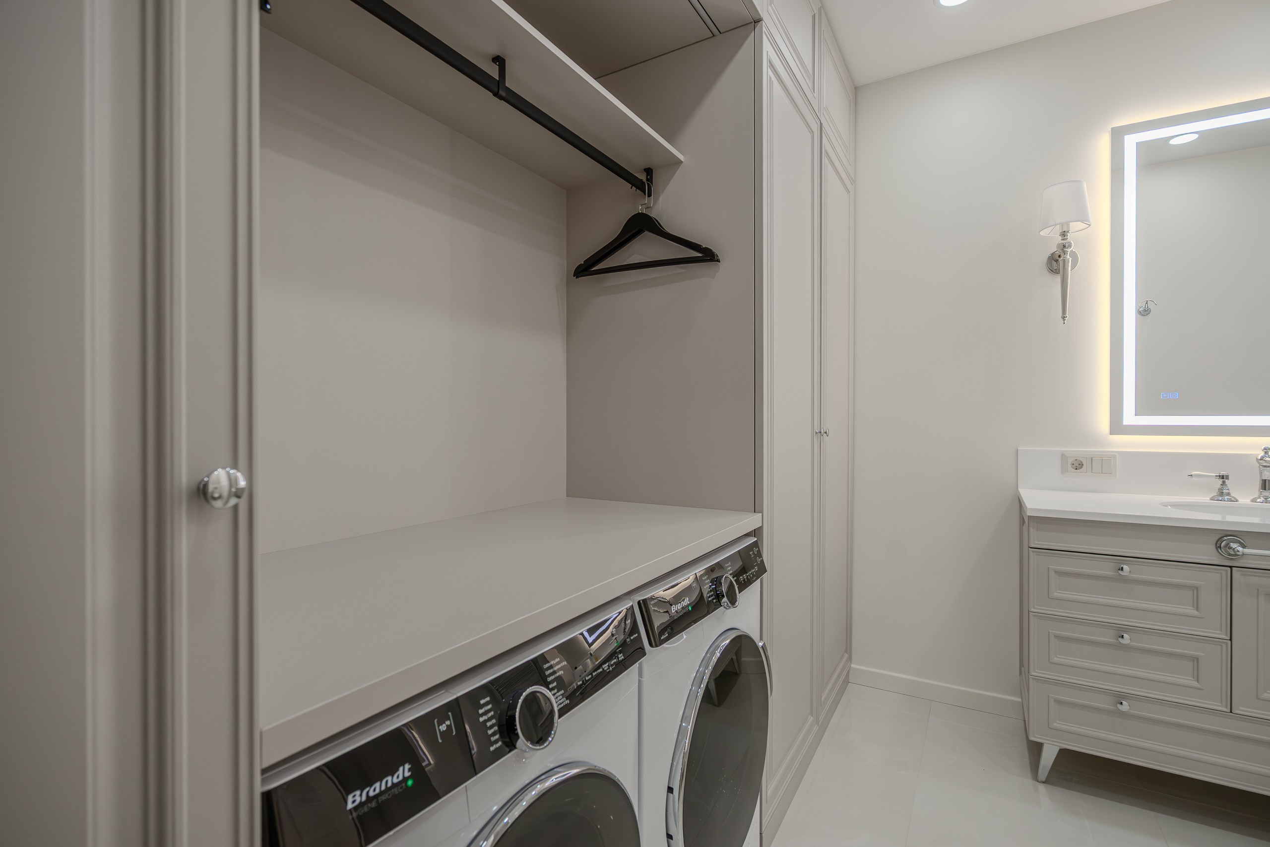 Victory Plaza. Портретный и интерьерный фотограф Илья Орлов