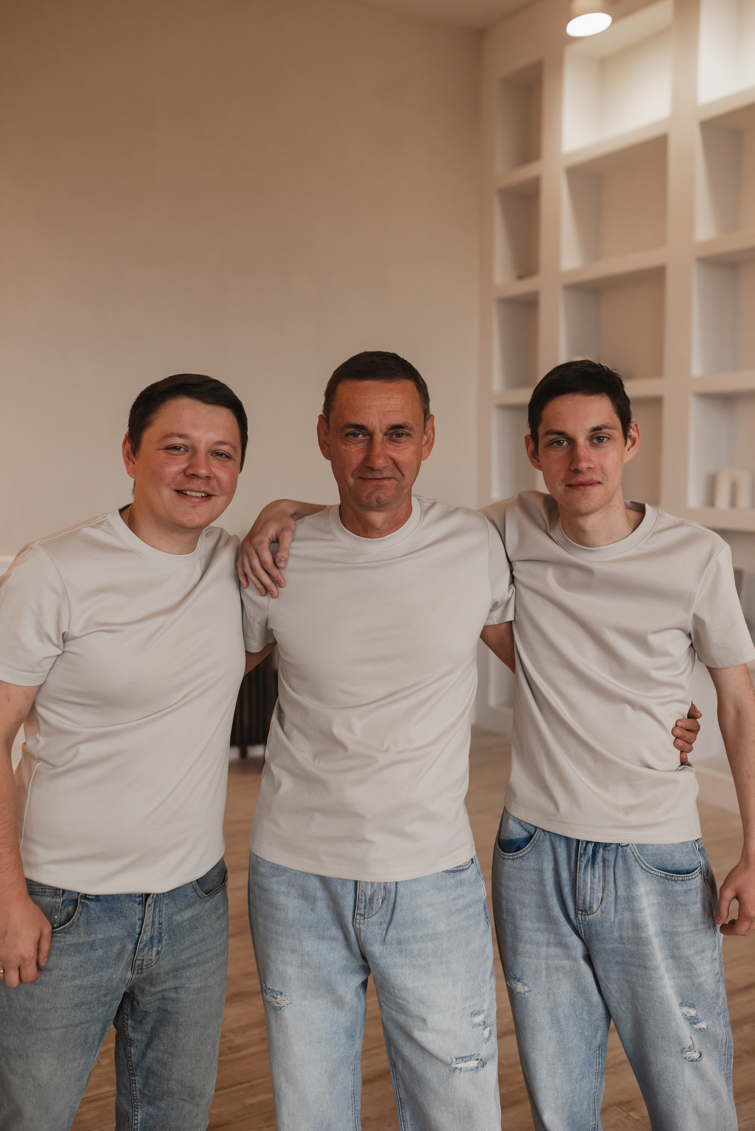 Надя и Дима с семьёй. Семейный фотограф в Красноярске