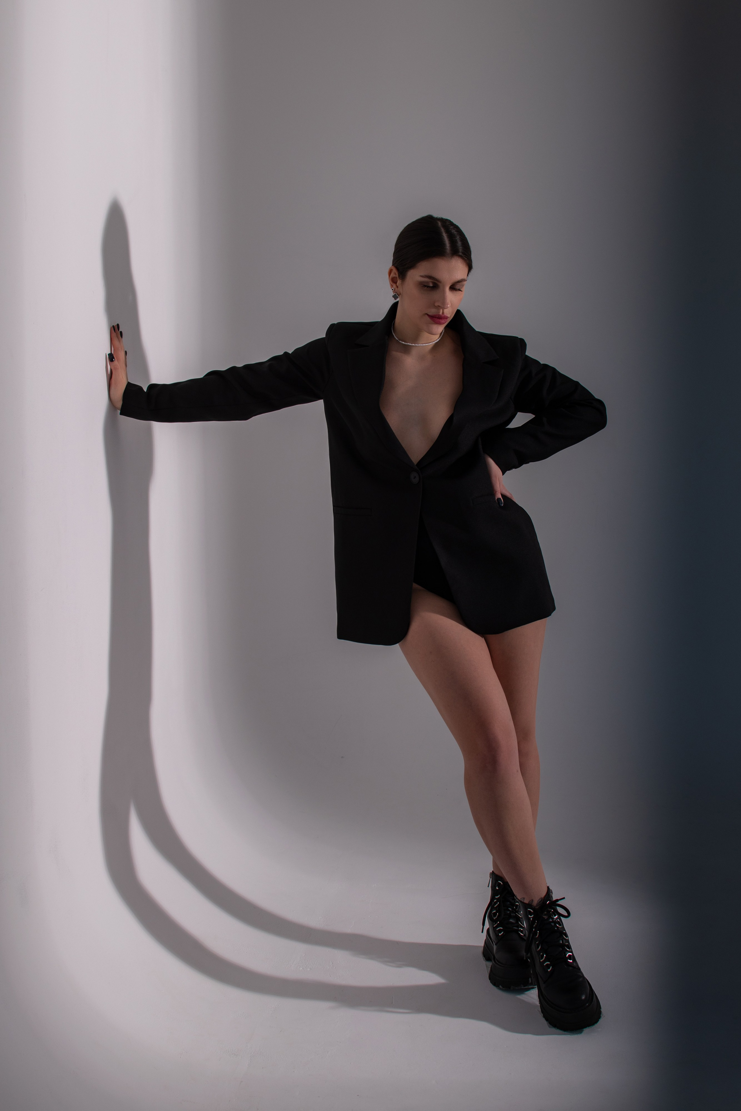 Съемка в студии. Индивидуальная и контент-съемка в Екатеринбурге и Нижнем Тагиле