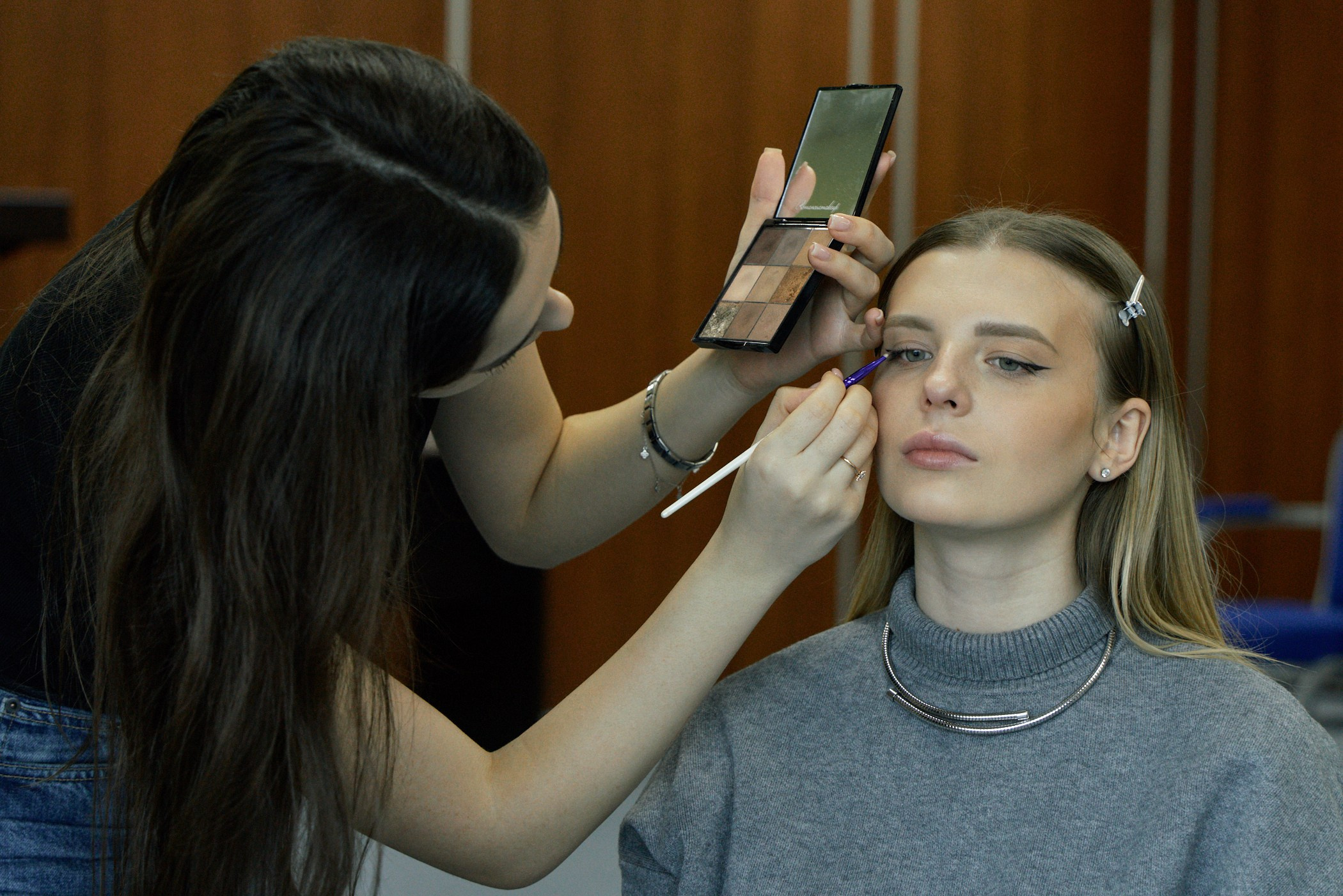 Фотограф на 8 марта. Профессиональный фотограф в Анапе Артем Ковальский