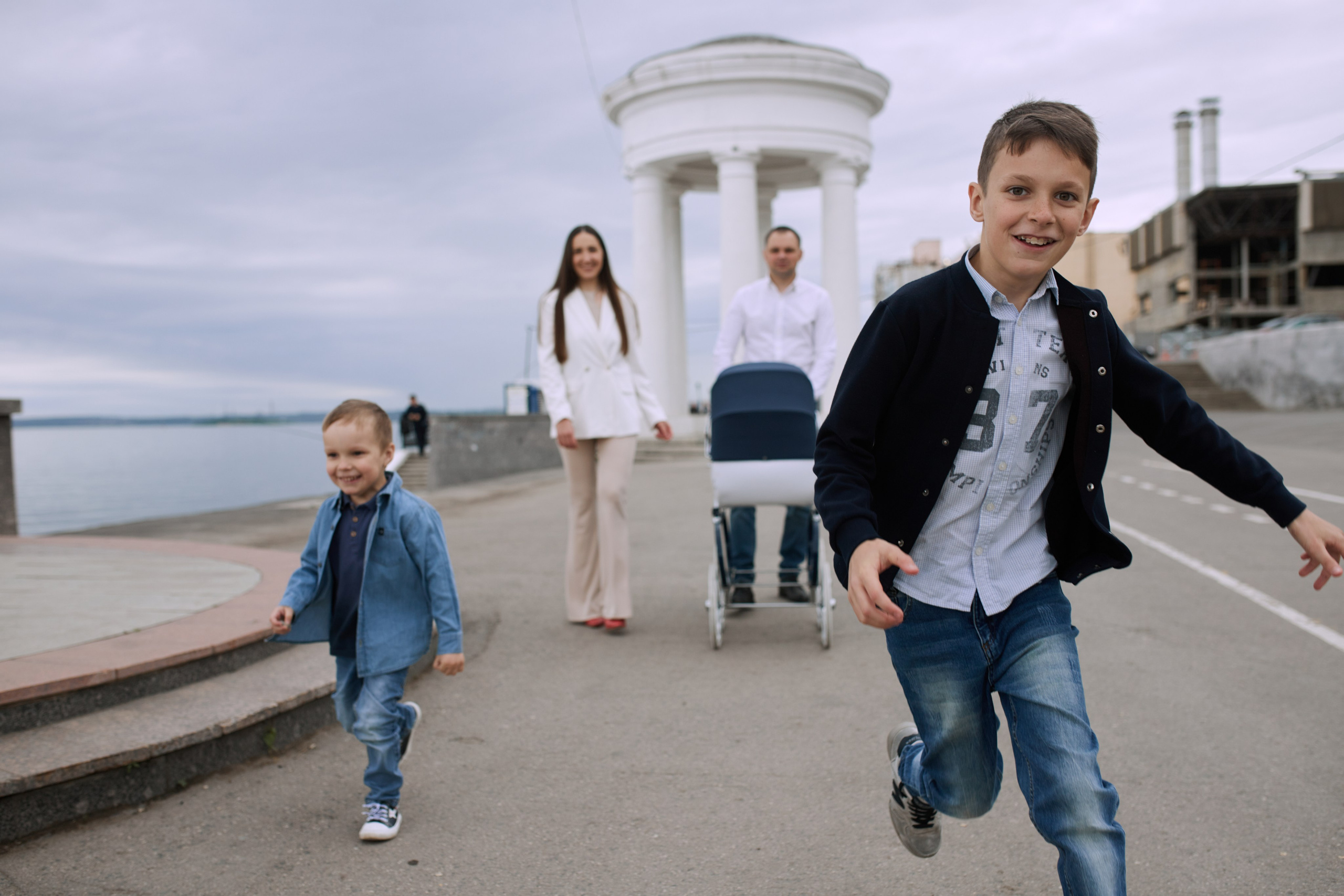 Набережная. Фотограф в Саратове