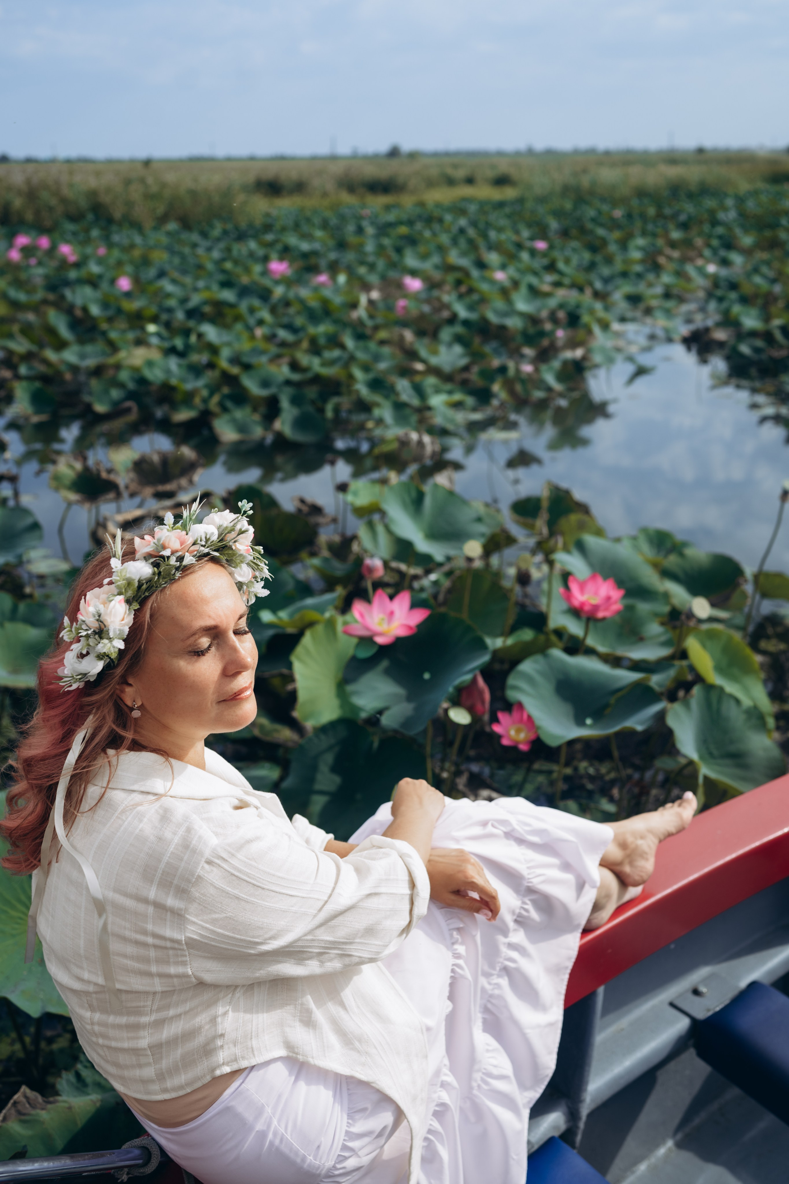 Лада и лотосы. Фотограф Горбенко Анна